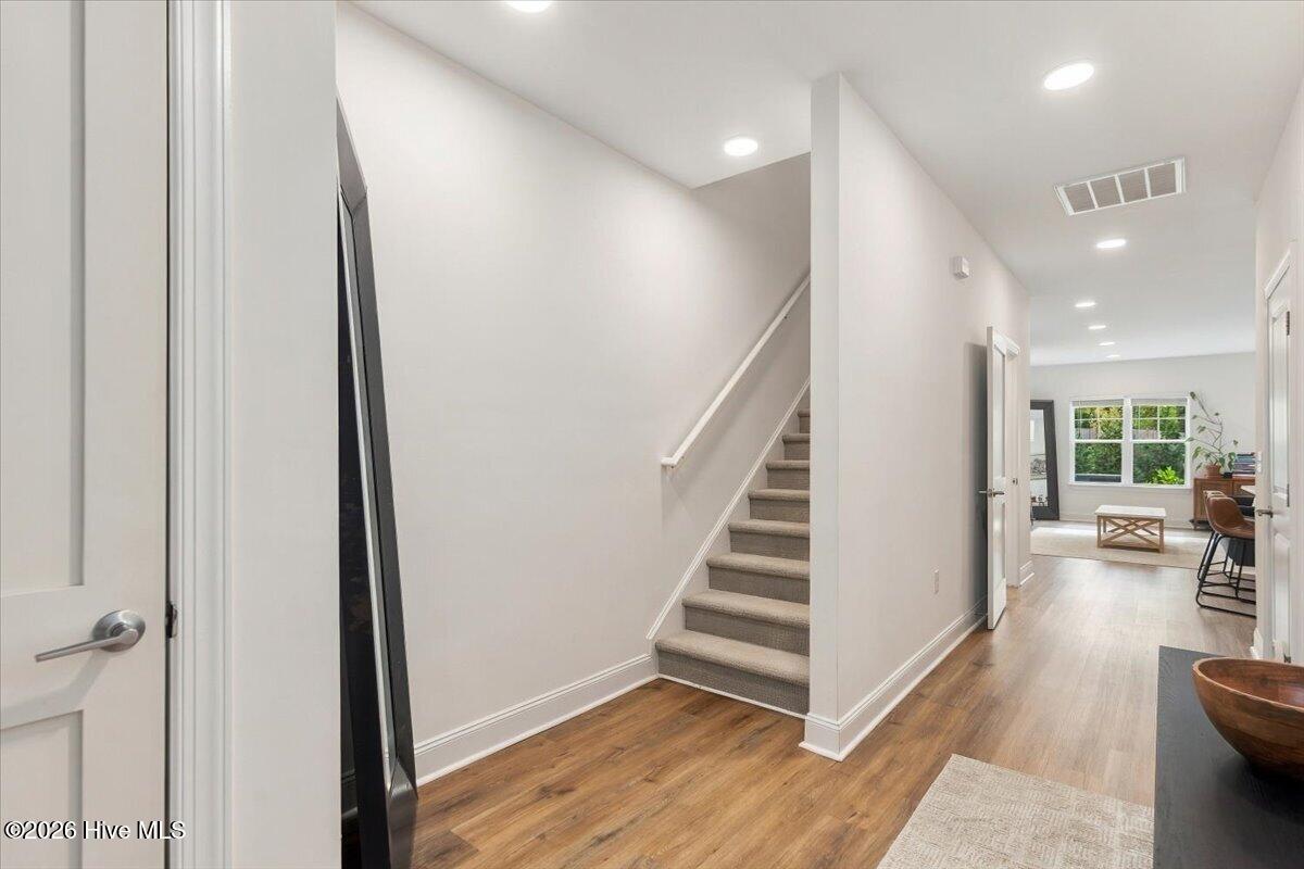 391 James Street Property Photo 18
