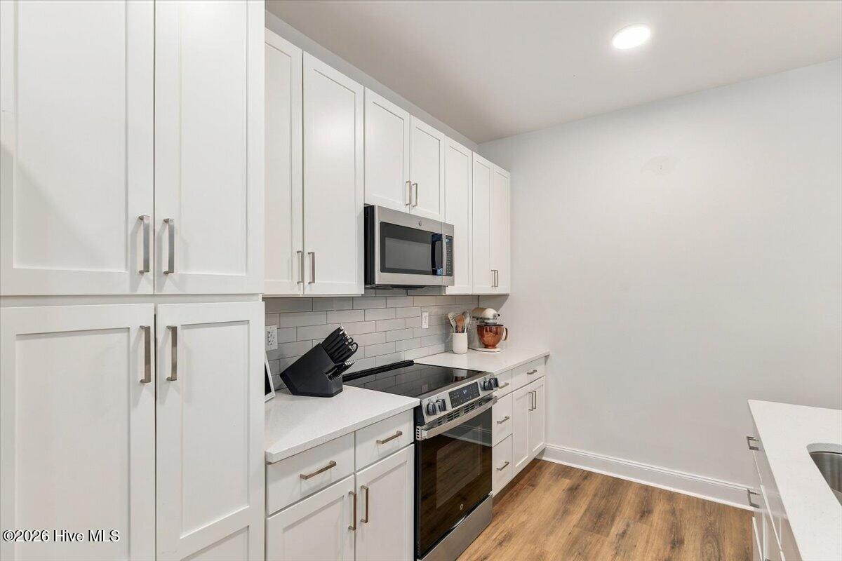 391 James Street Property Photo 24
