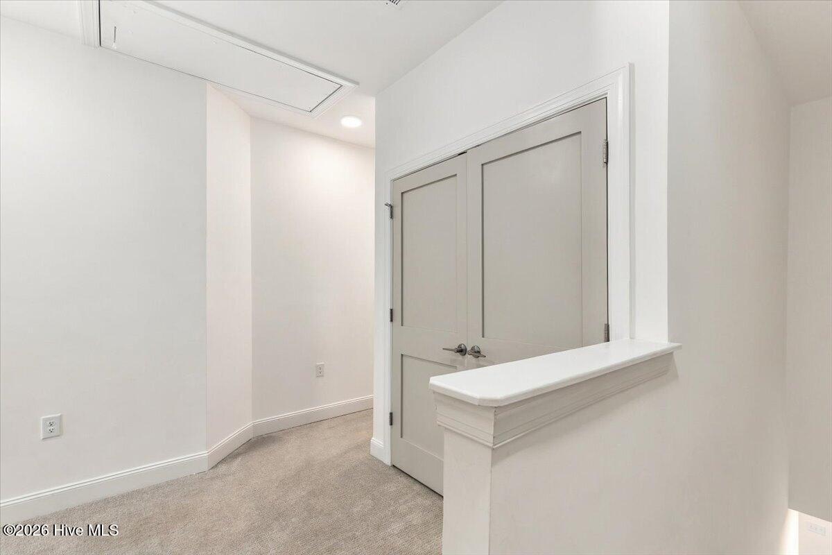 391 James Street Property Photo 34
