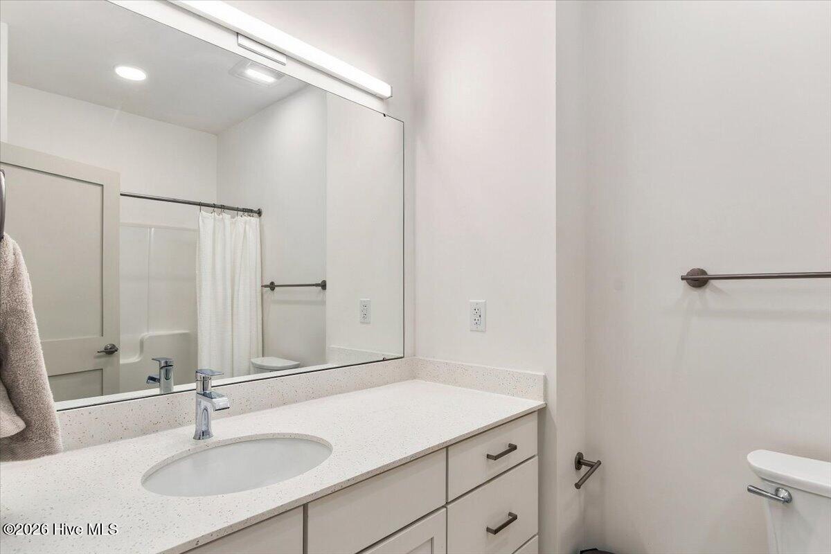 391 James Street Property Photo 45