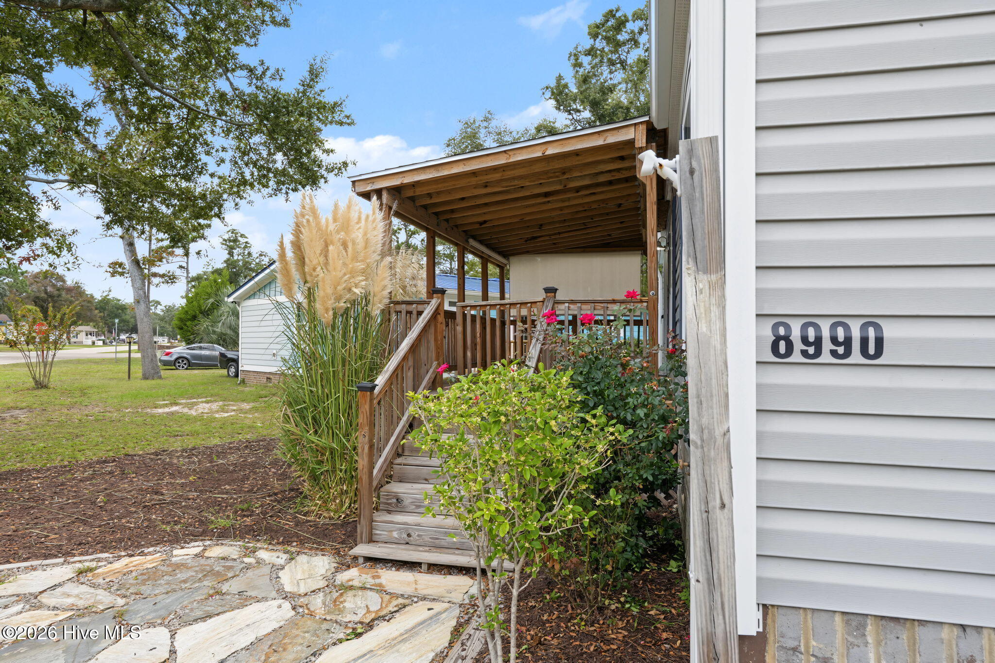 8990 Bonaparte Drive Sw Property Photo 5
