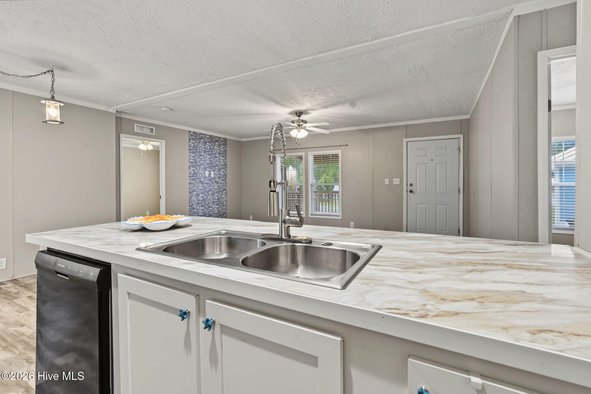 8990 Bonaparte Drive Sw Property Photo 20