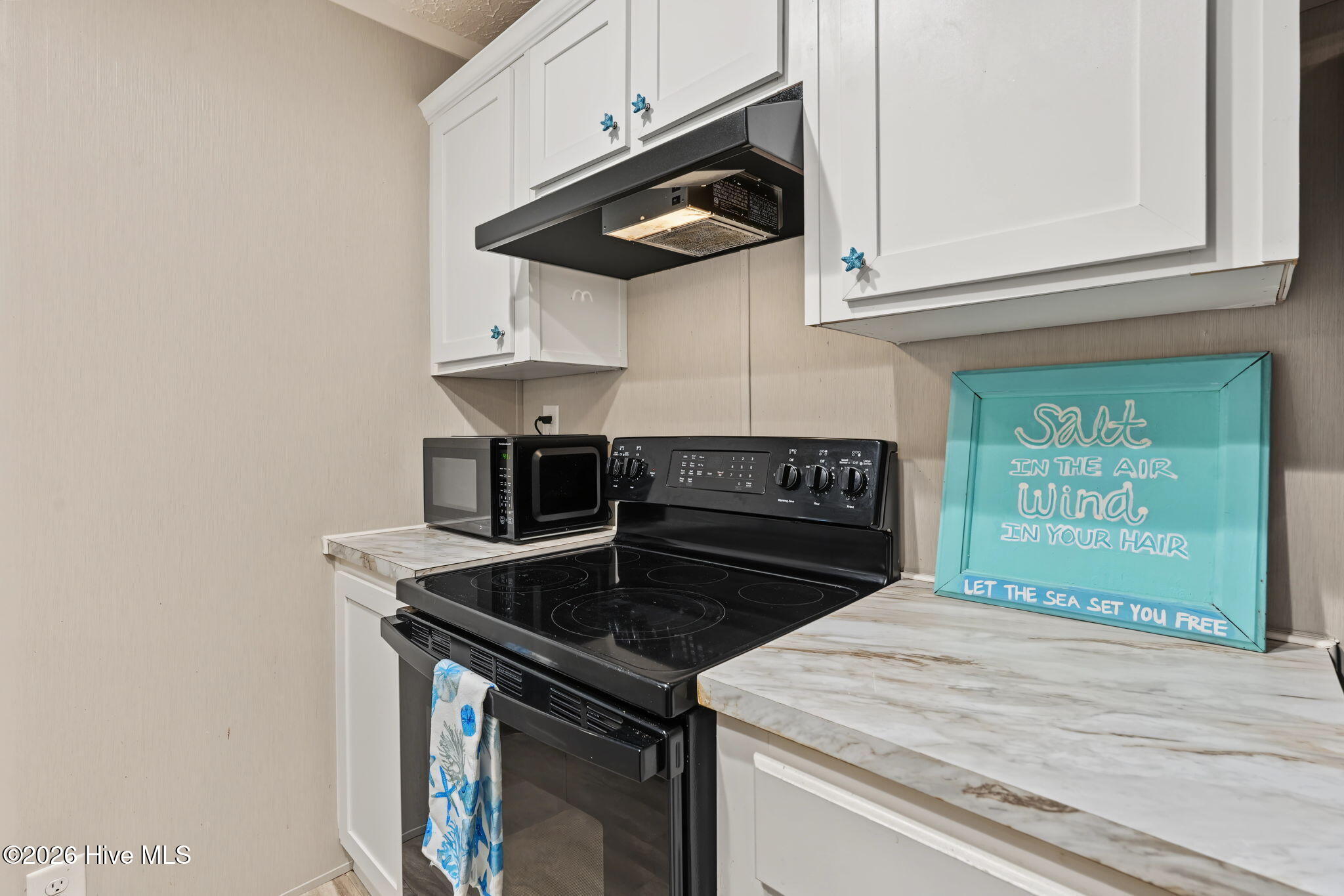 8990 Bonaparte Drive Sw Property Photo 21
