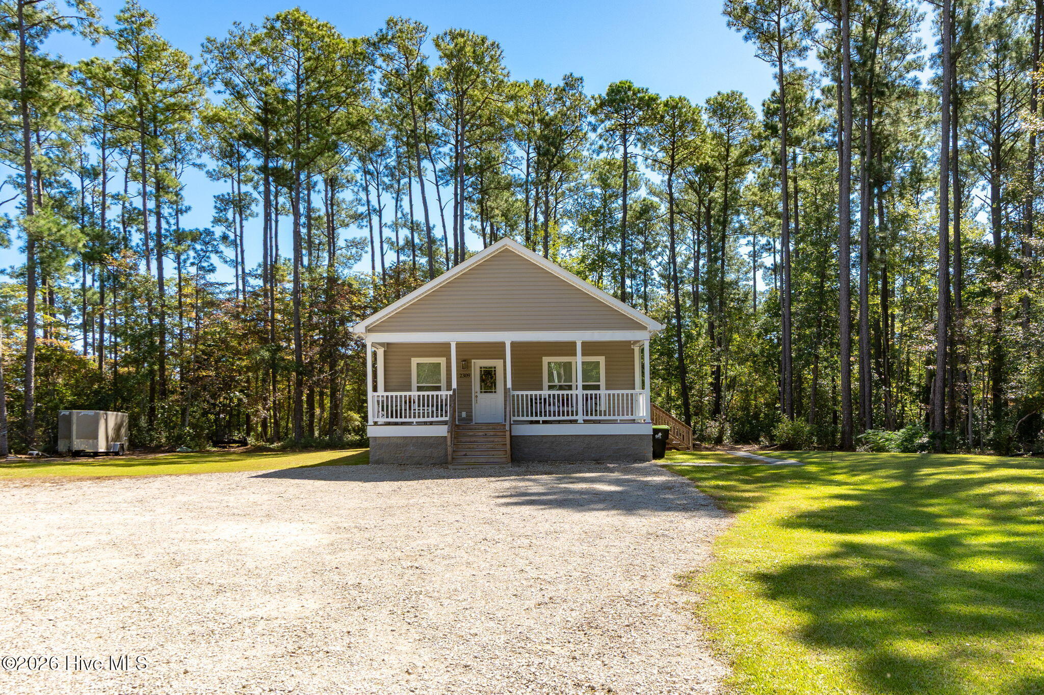 2309 Country Club Road Property Photo 2