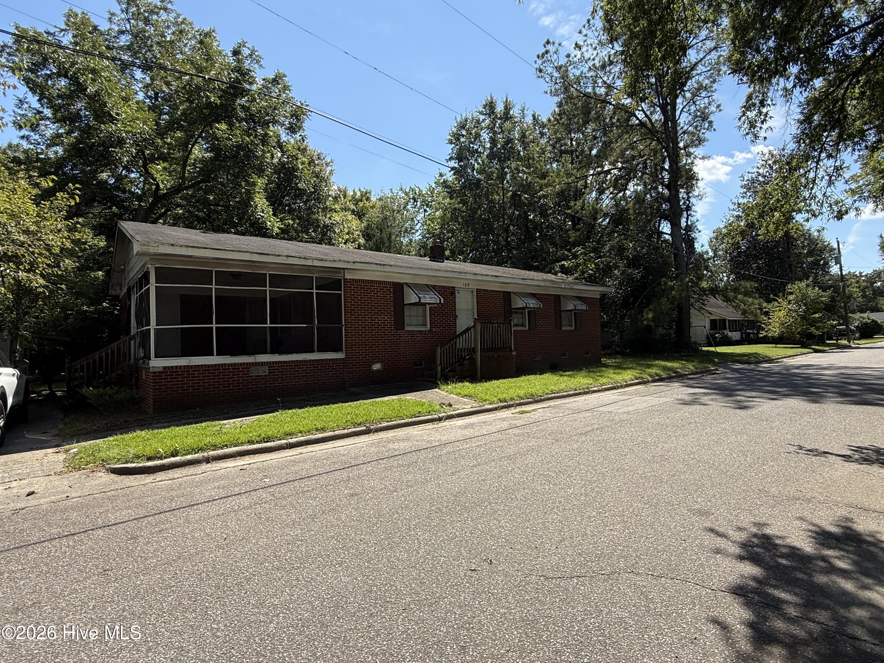105 New Street Property Photo 1