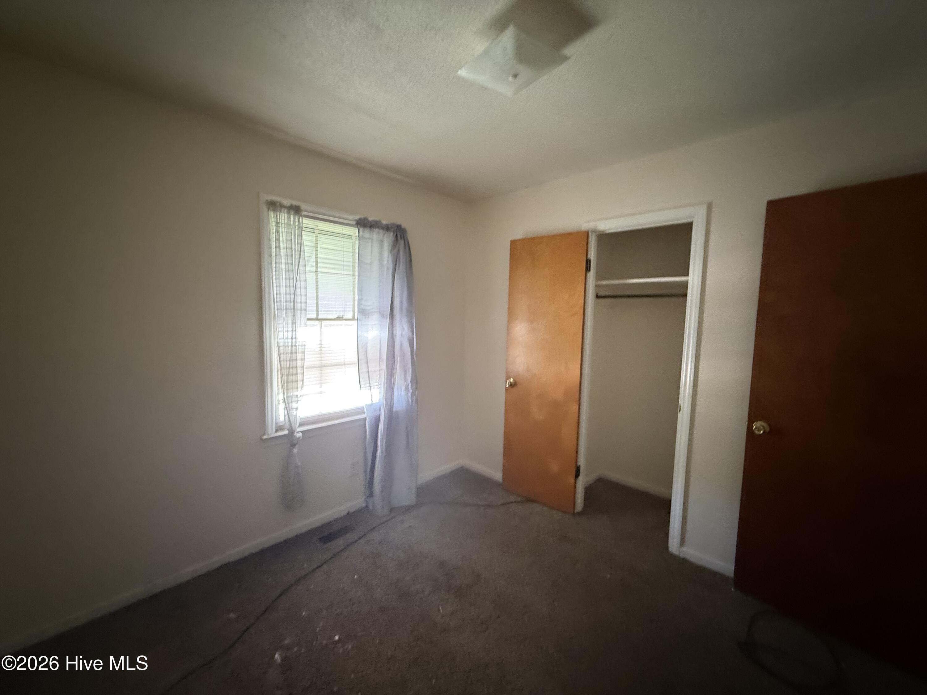 105 New Street Property Photo 11