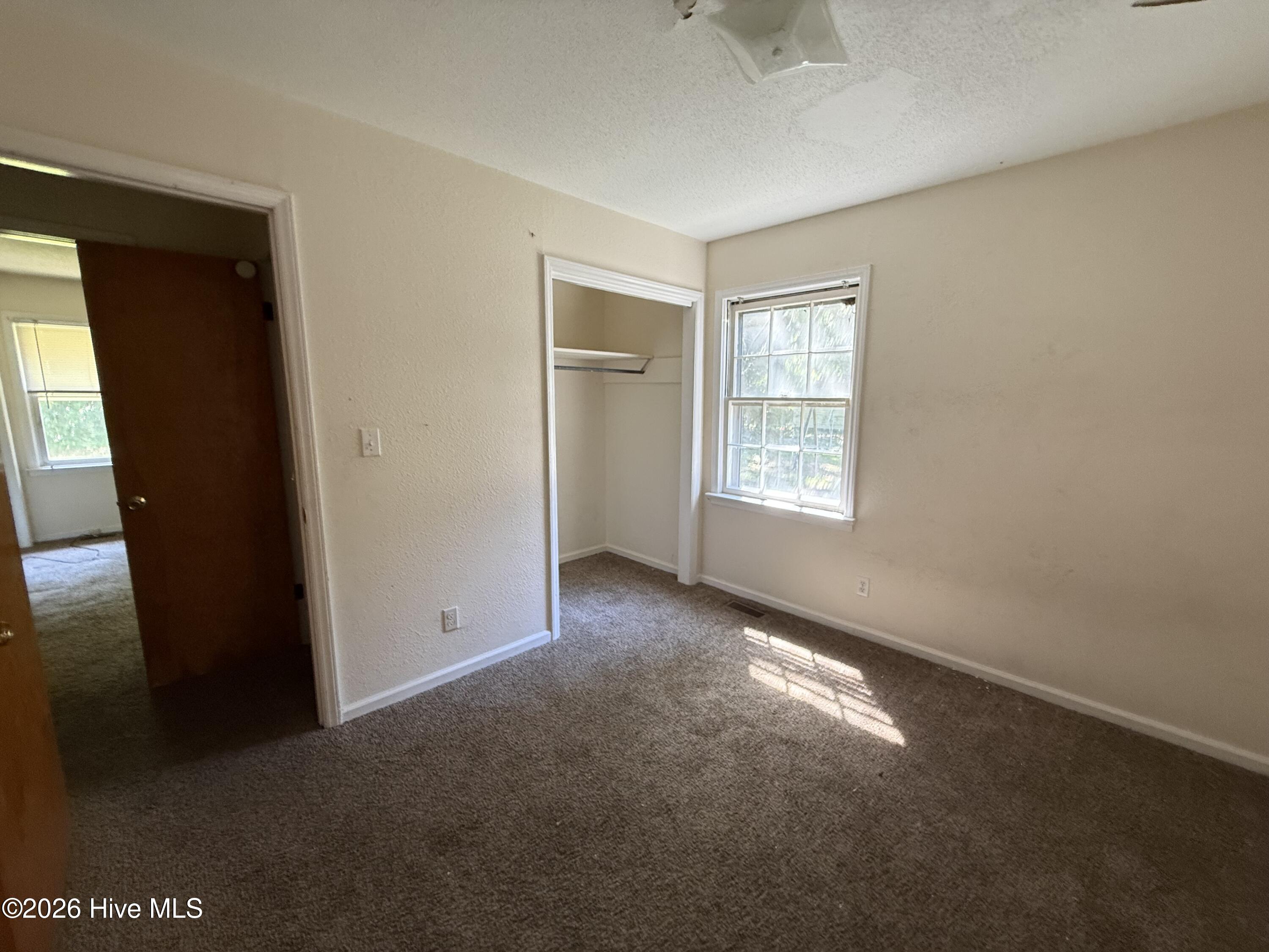 105 New Street Property Photo 14