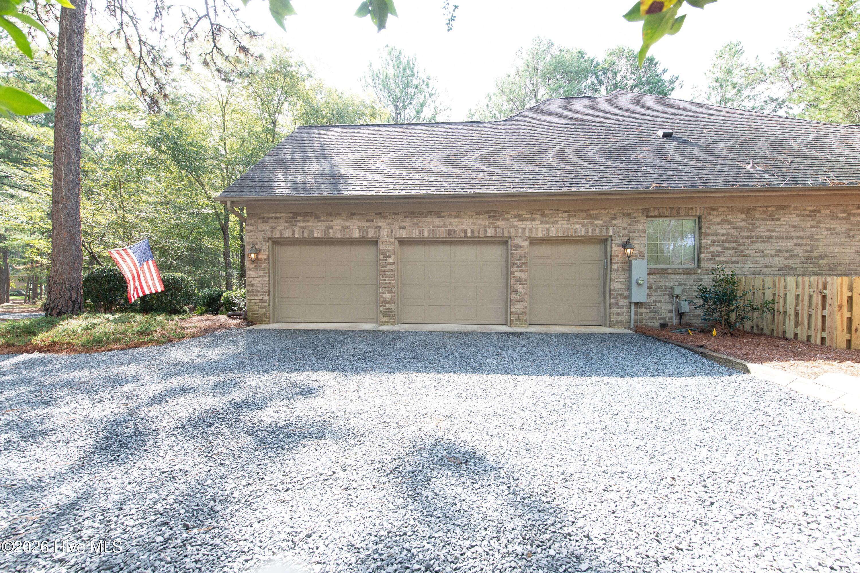 14 Mcmichael Drive Property Photo 81