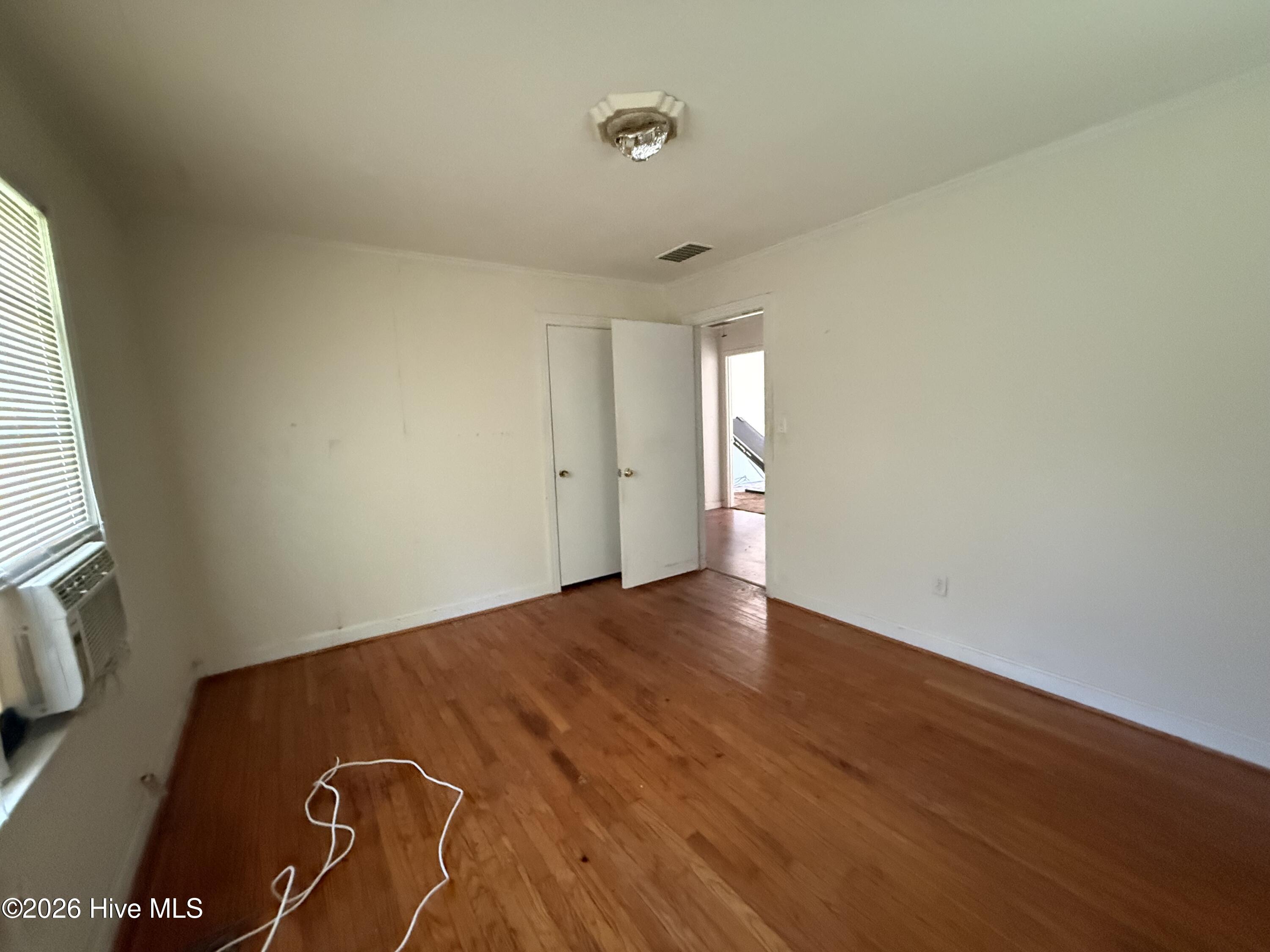 217 N Edgewood Avenue Property Photo 17