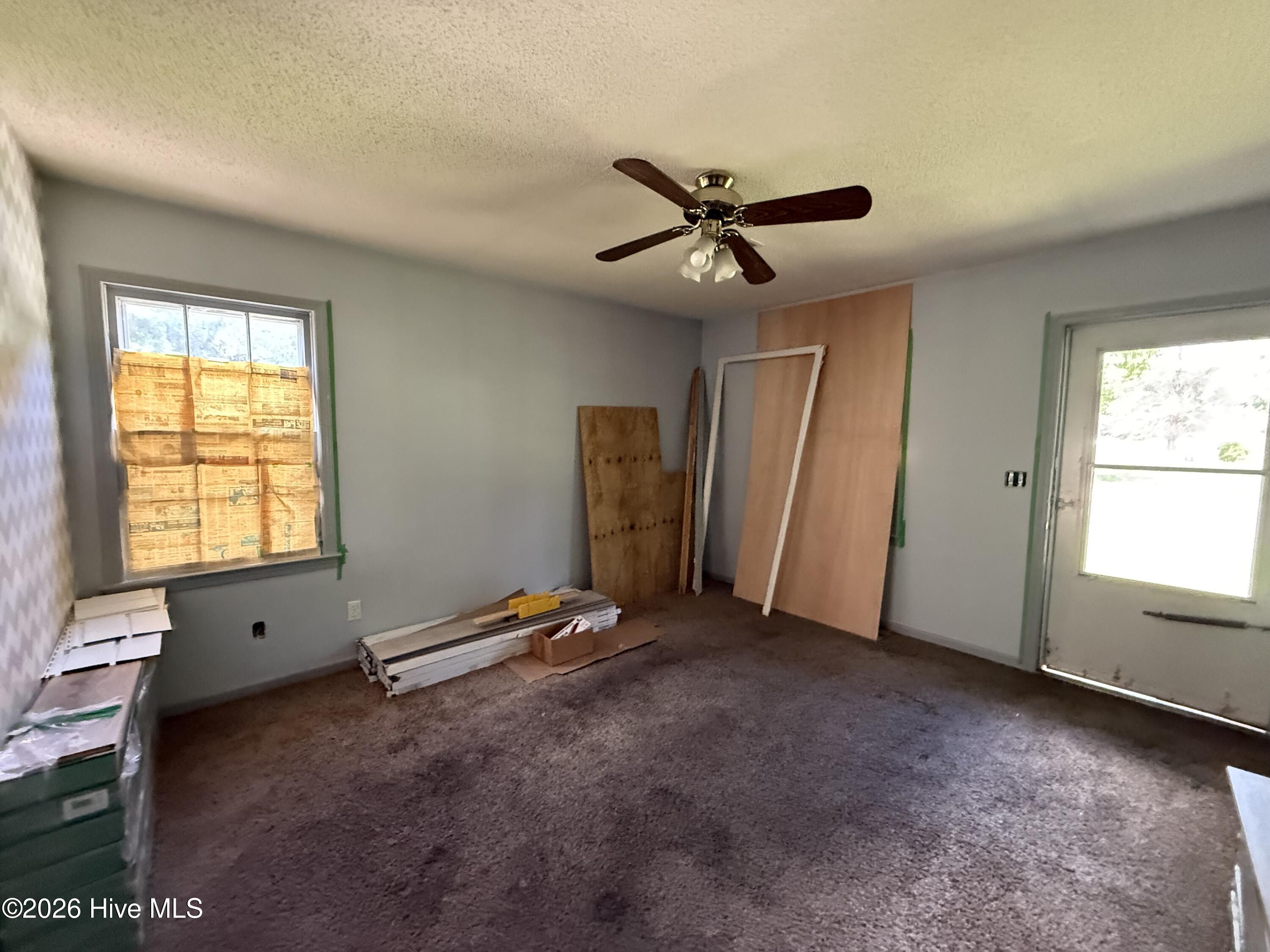 221 Faulk Street Property Photo 3