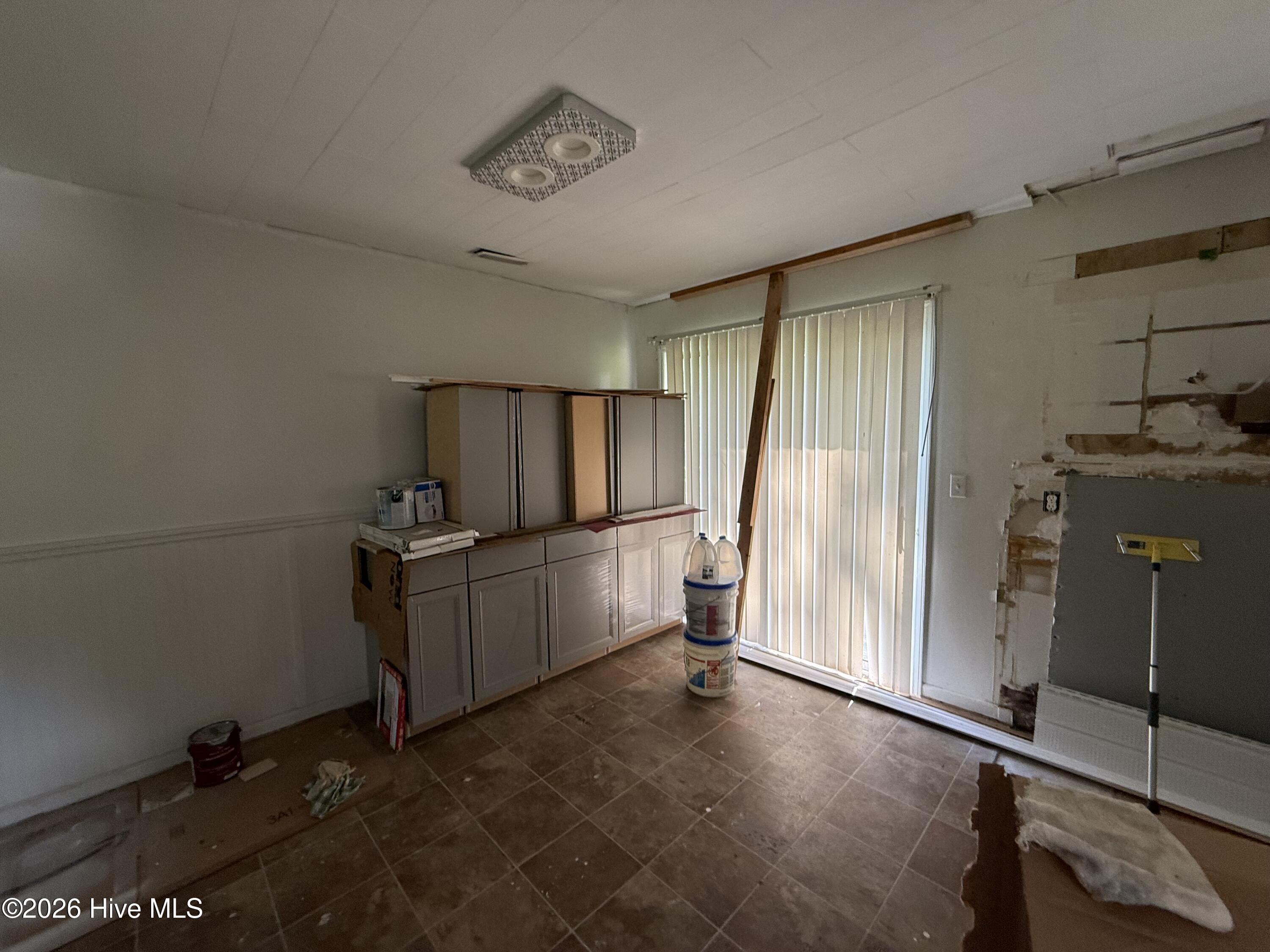 221 Faulk Street Property Photo 5