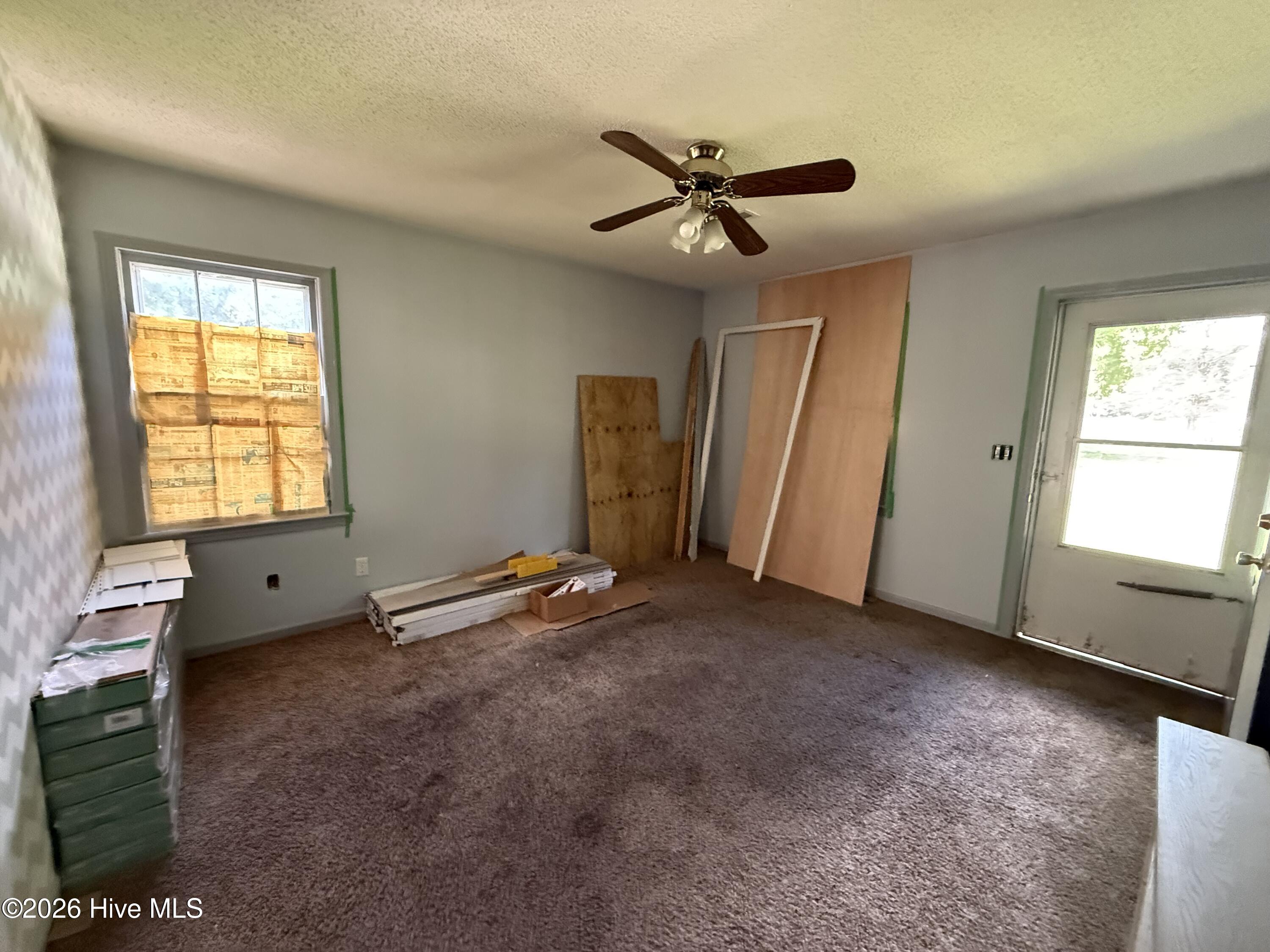 221 Faulk Street Property Photo 7