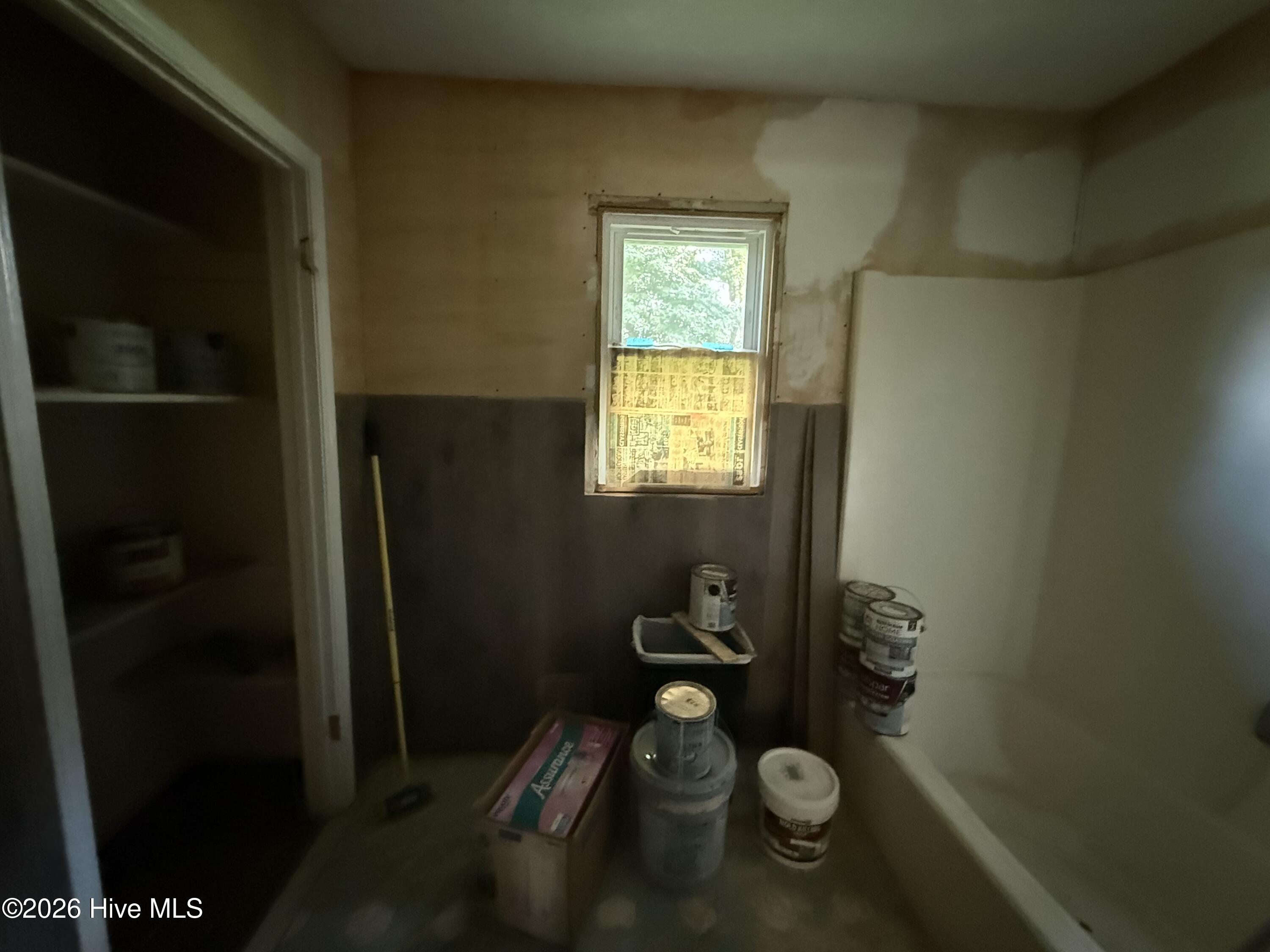221 Faulk Street Property Photo 10