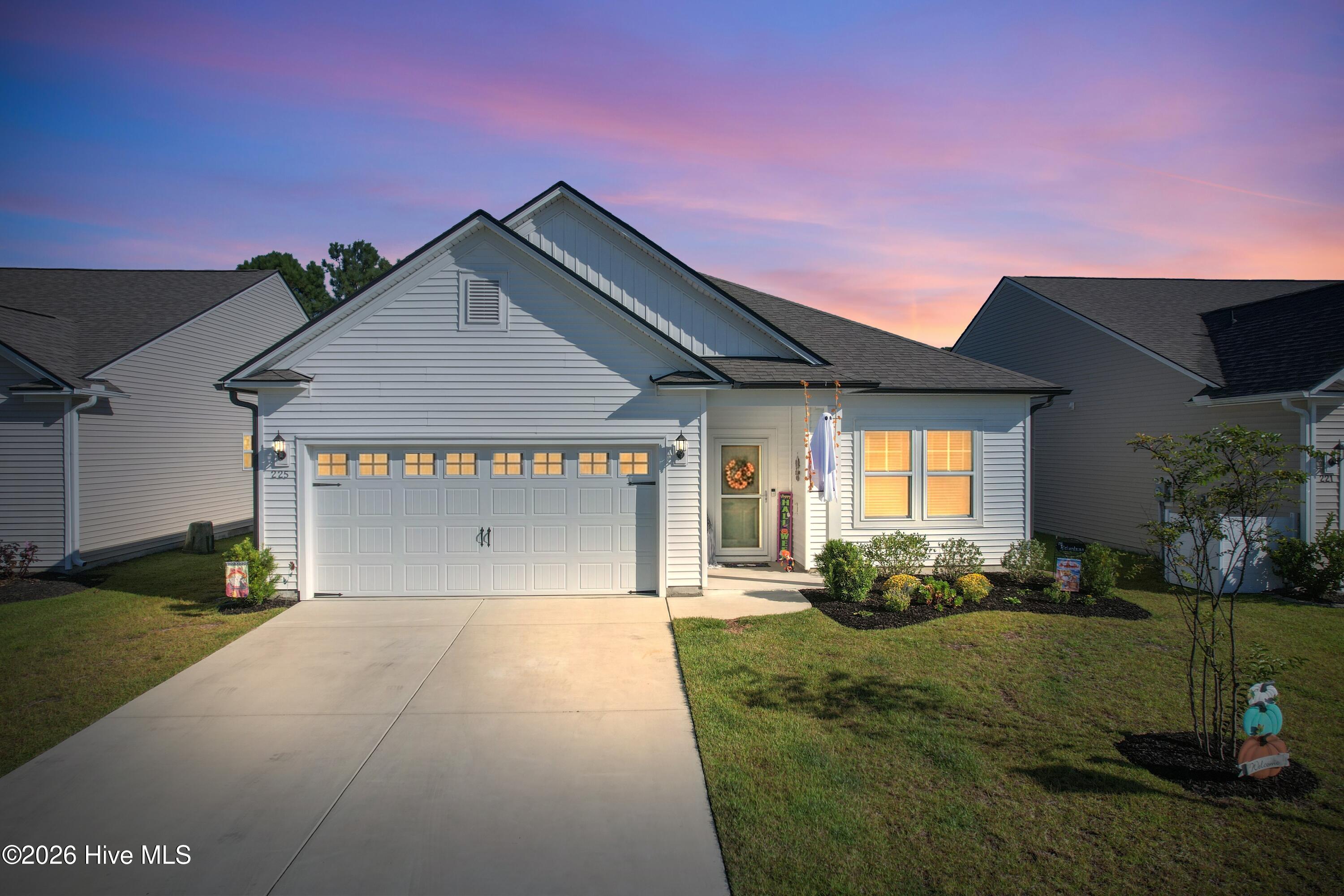 225 Eagle Claw Drive Property Photo 1