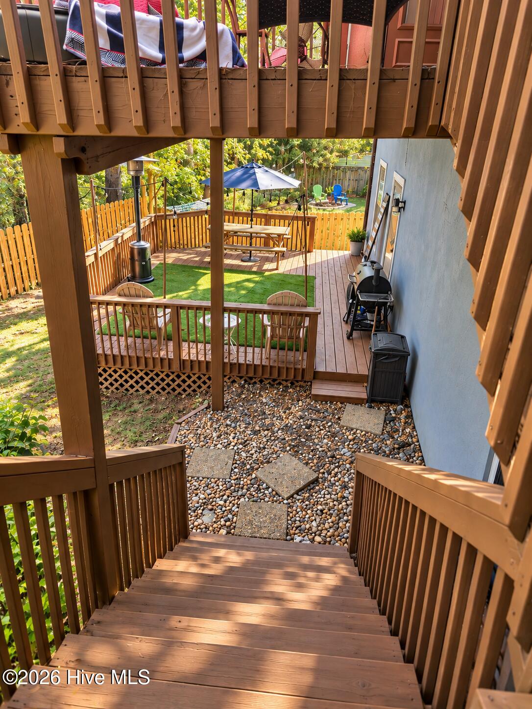 2234 Woodbluff Way Property Photo 4