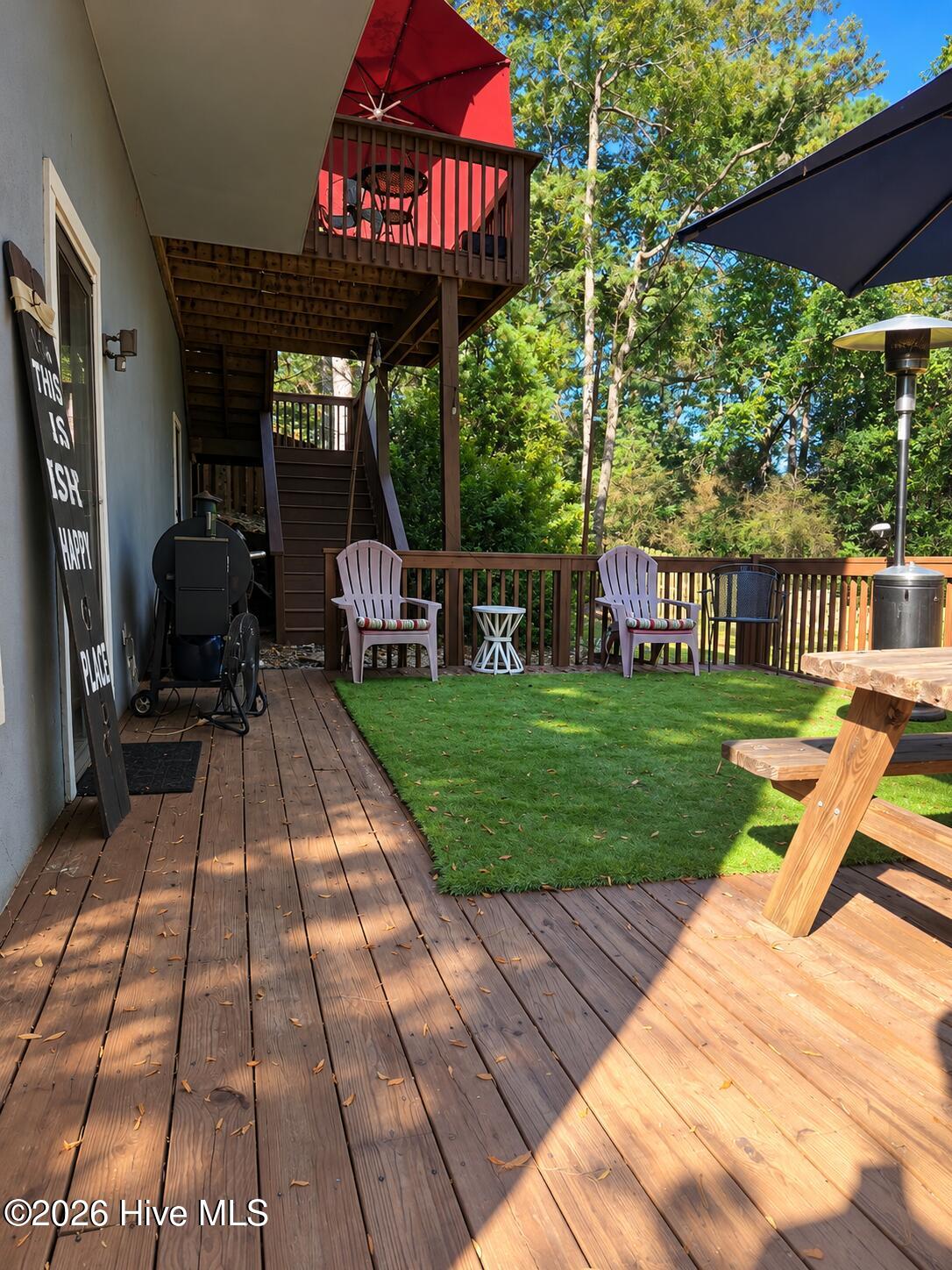 2234 Woodbluff Way Property Photo 7