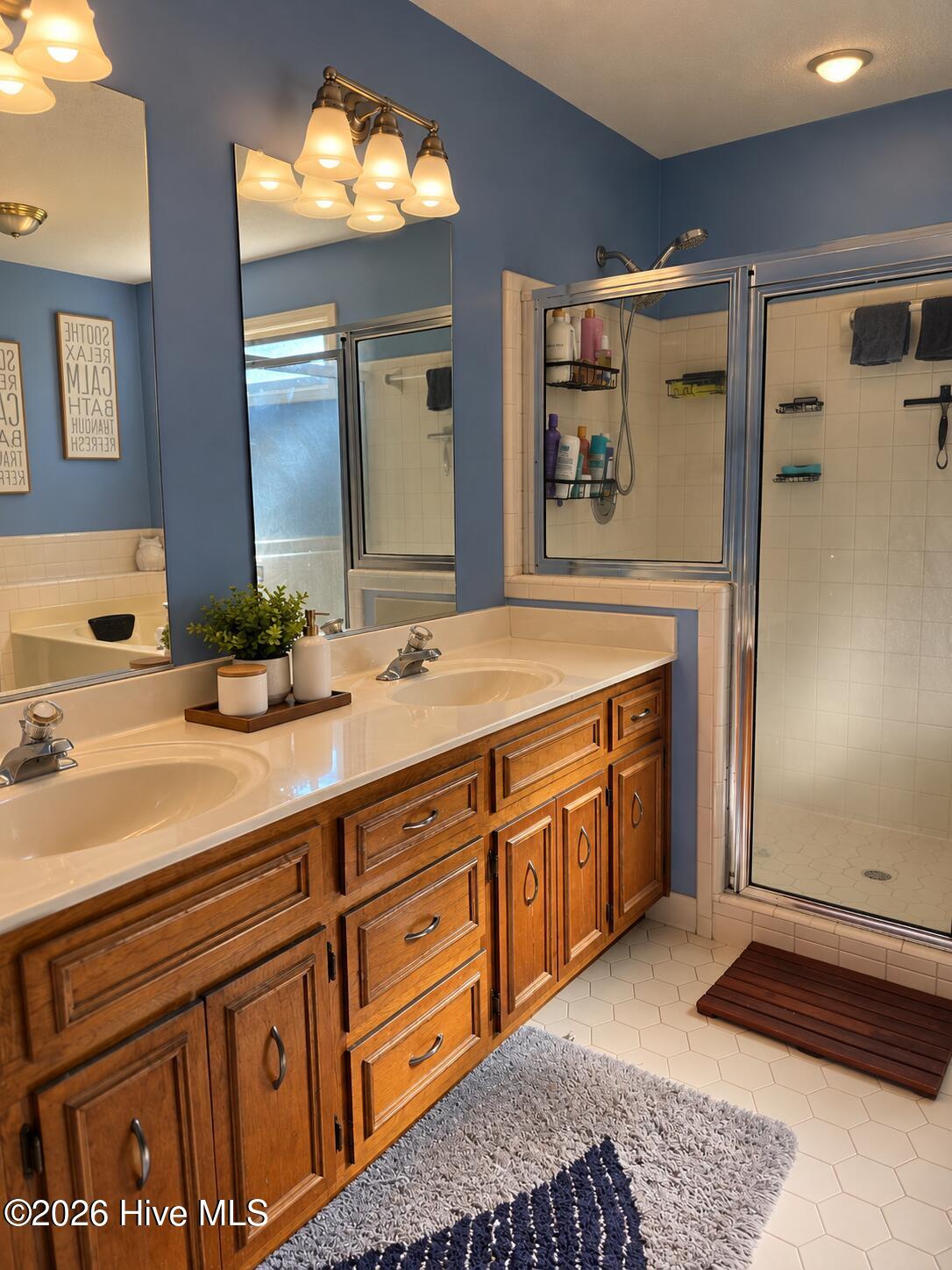 2234 Woodbluff Way Property Photo 27