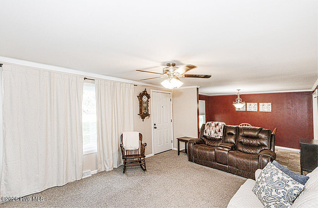 26 Ronald Hill Way Property Photo 8