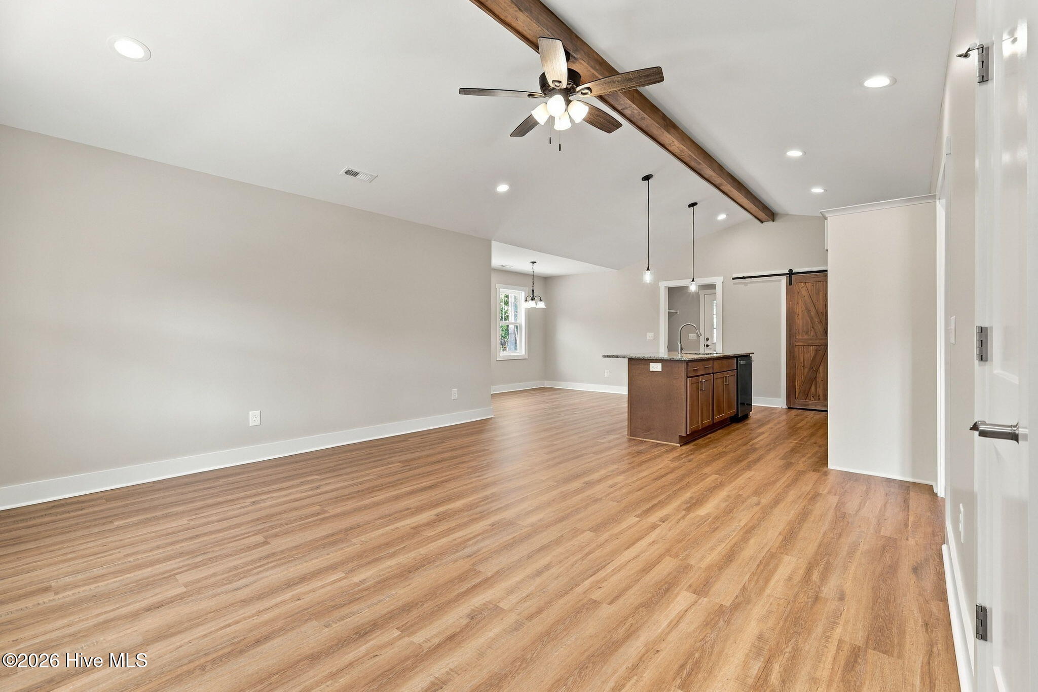 110 Park Avenue Property Photo 17