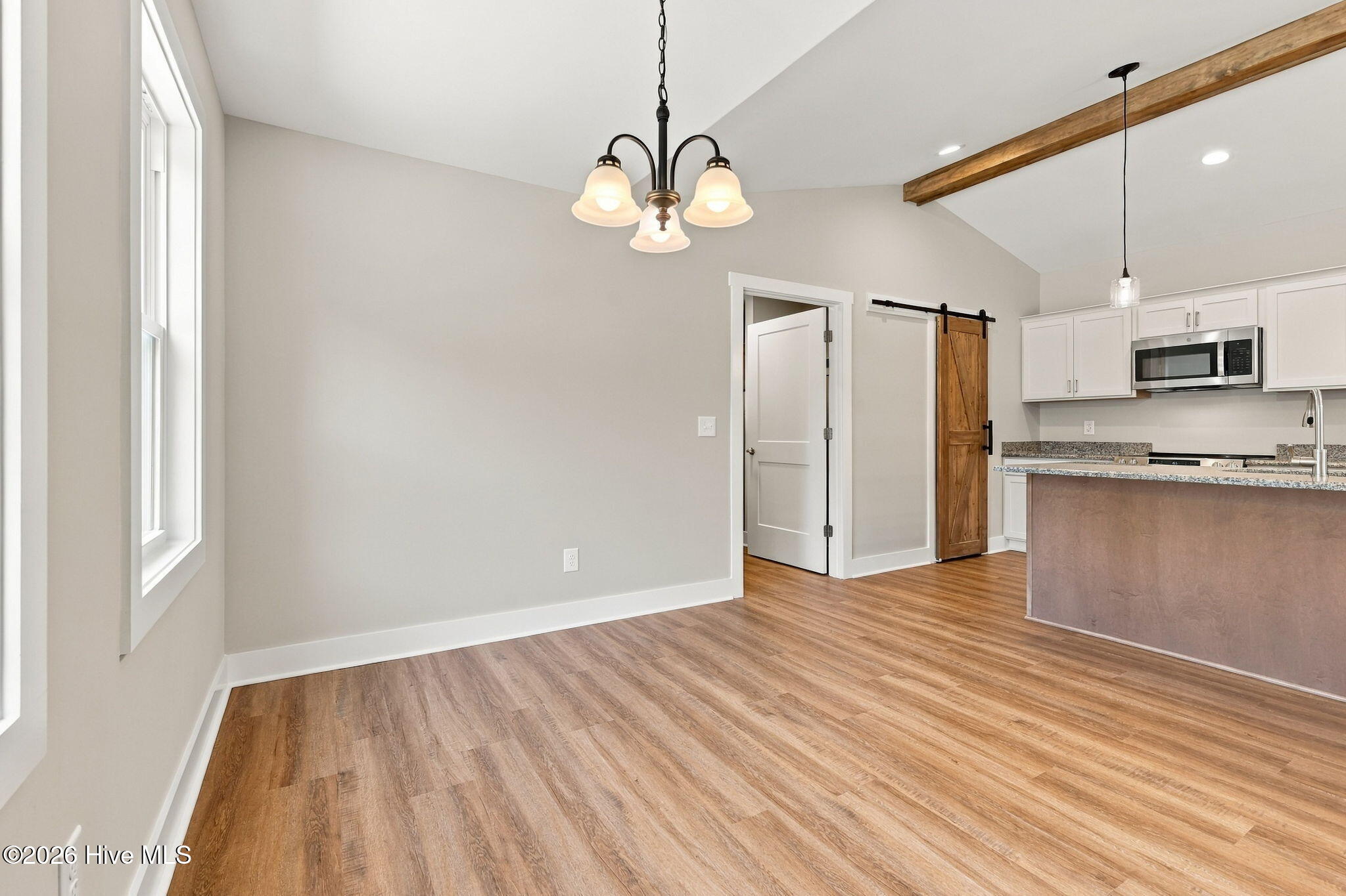 110 Park Avenue Property Photo 21