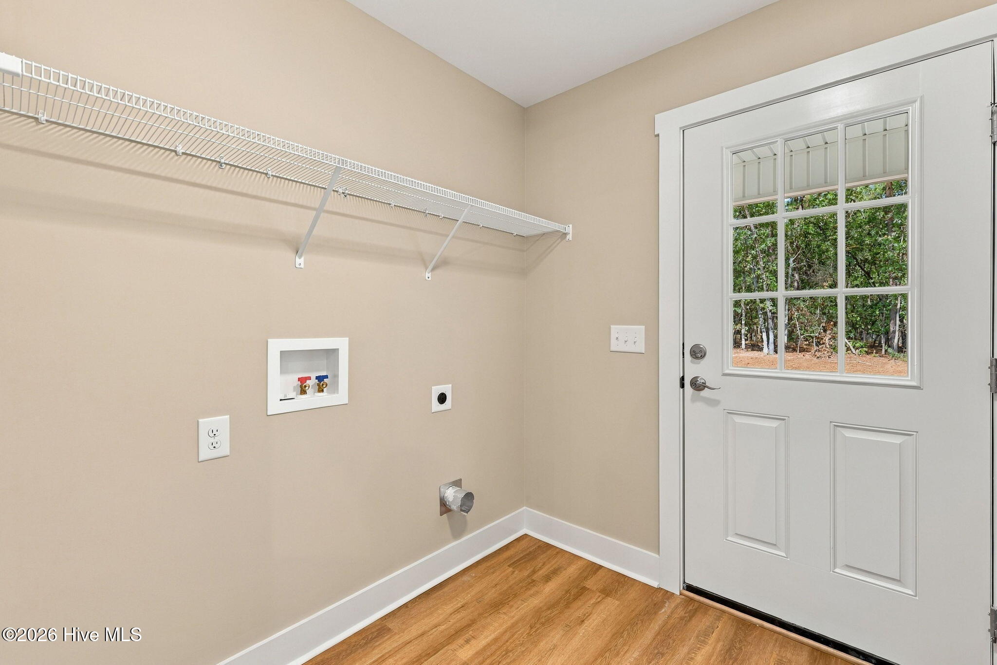 110 Park Avenue Property Photo 28