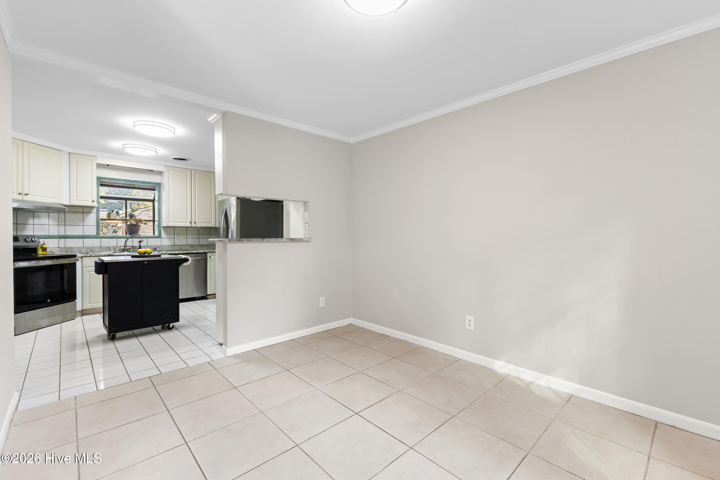 763 Brunswick Place Se Property Photo 15