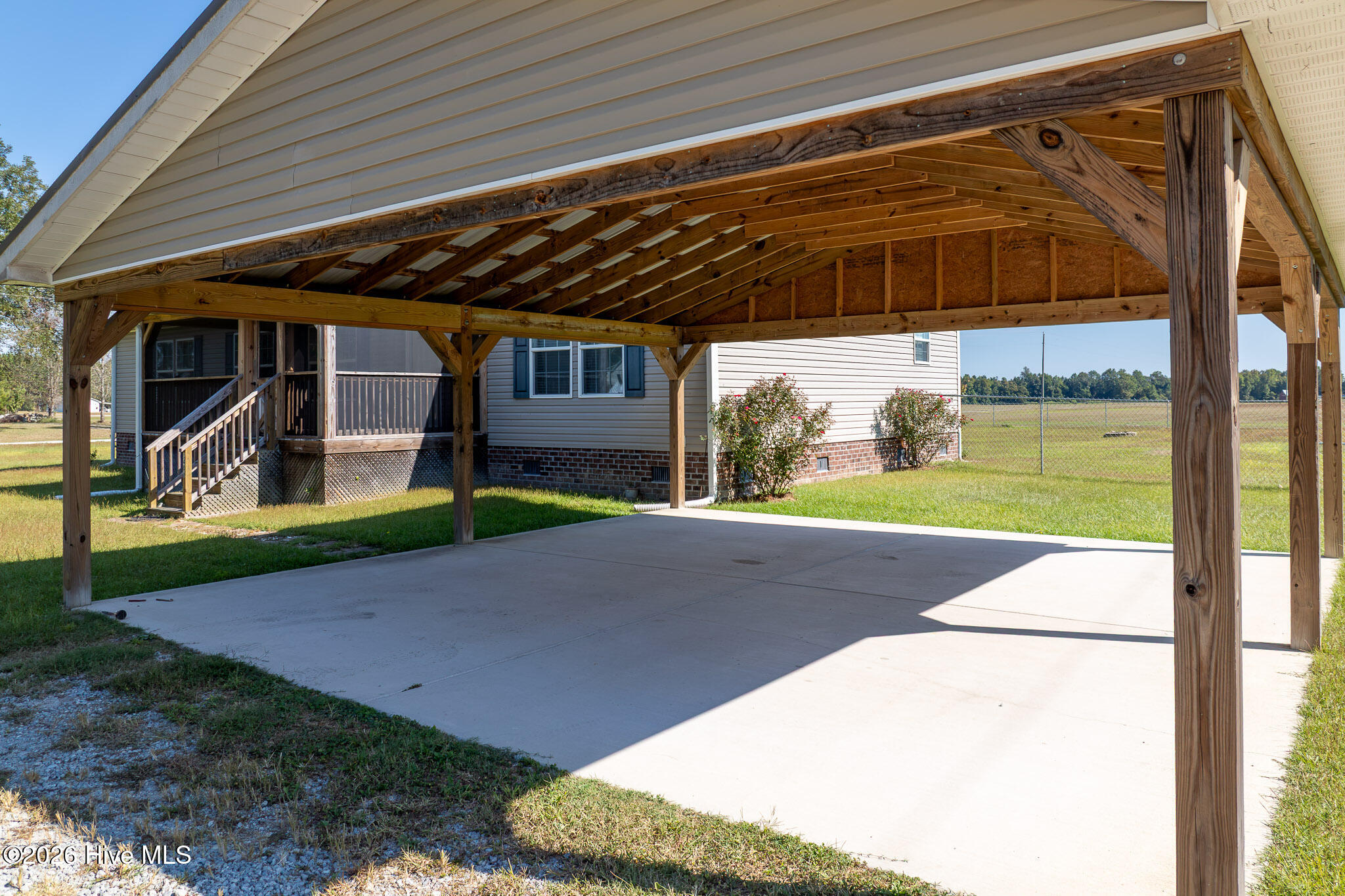 1406 White Oak River Road Property Photo 6