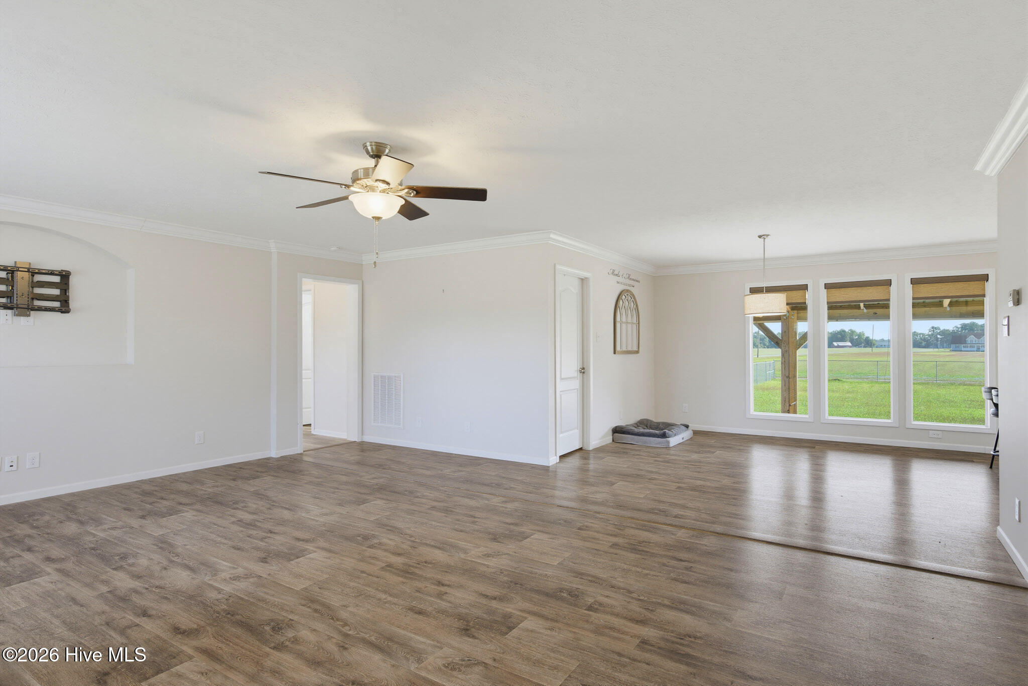 1406 White Oak River Road Property Photo 9