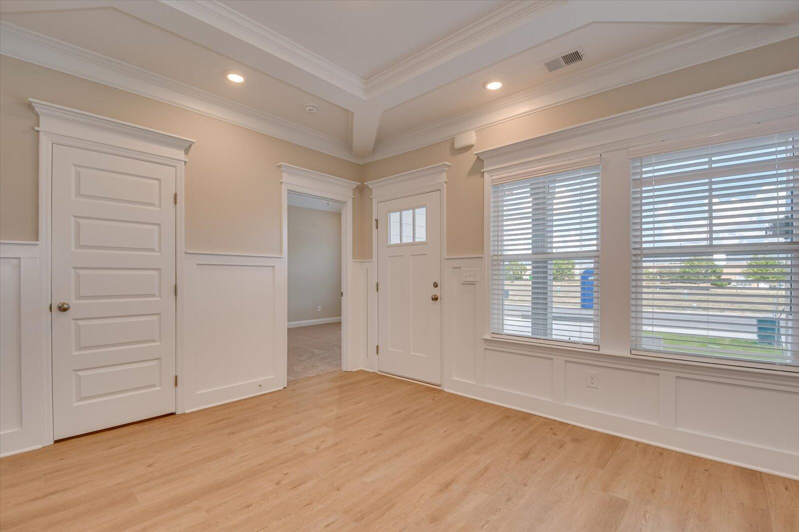 759 Bronze Way Property Photo 4