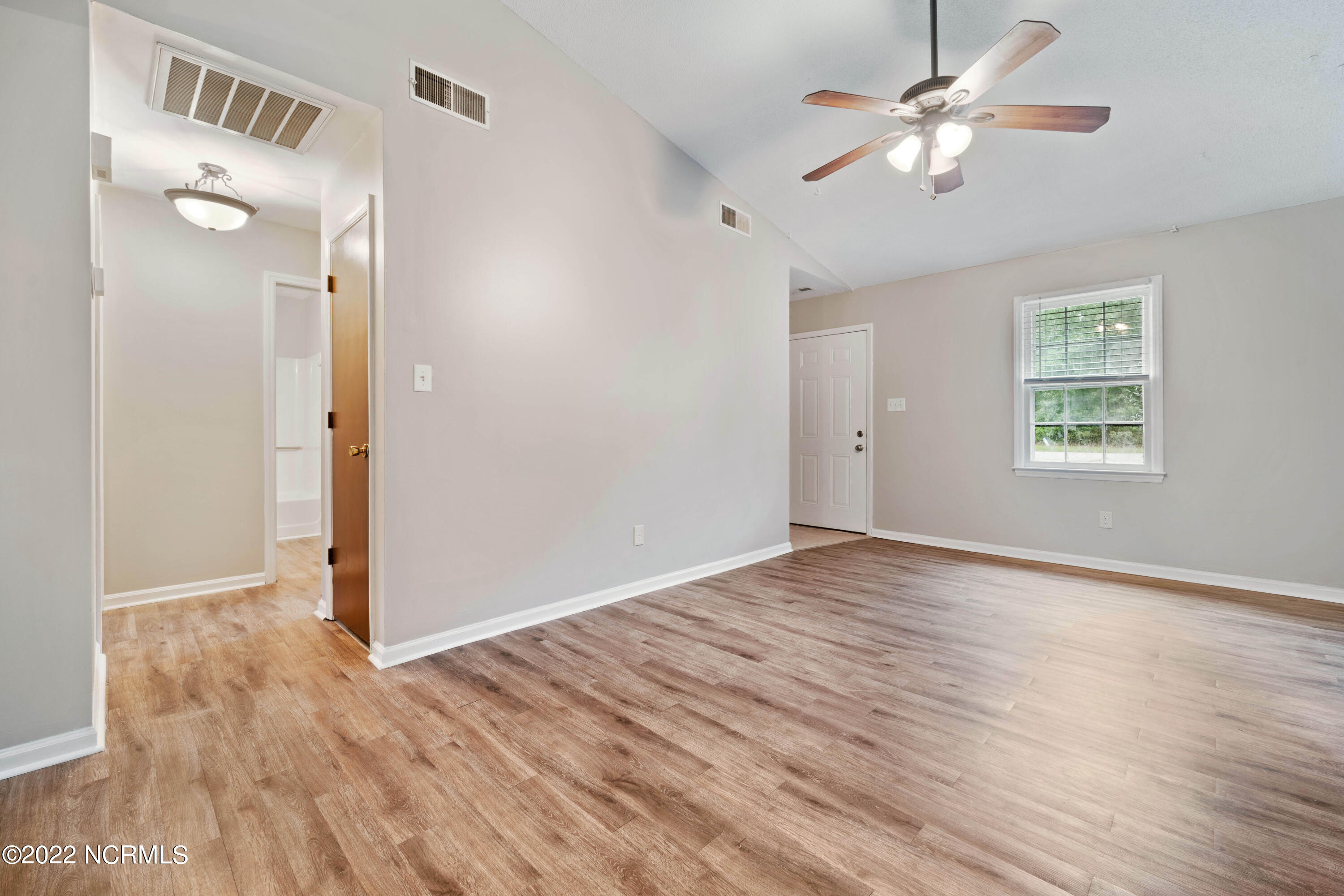 228 Cedar Creek Drive Property Photo 3