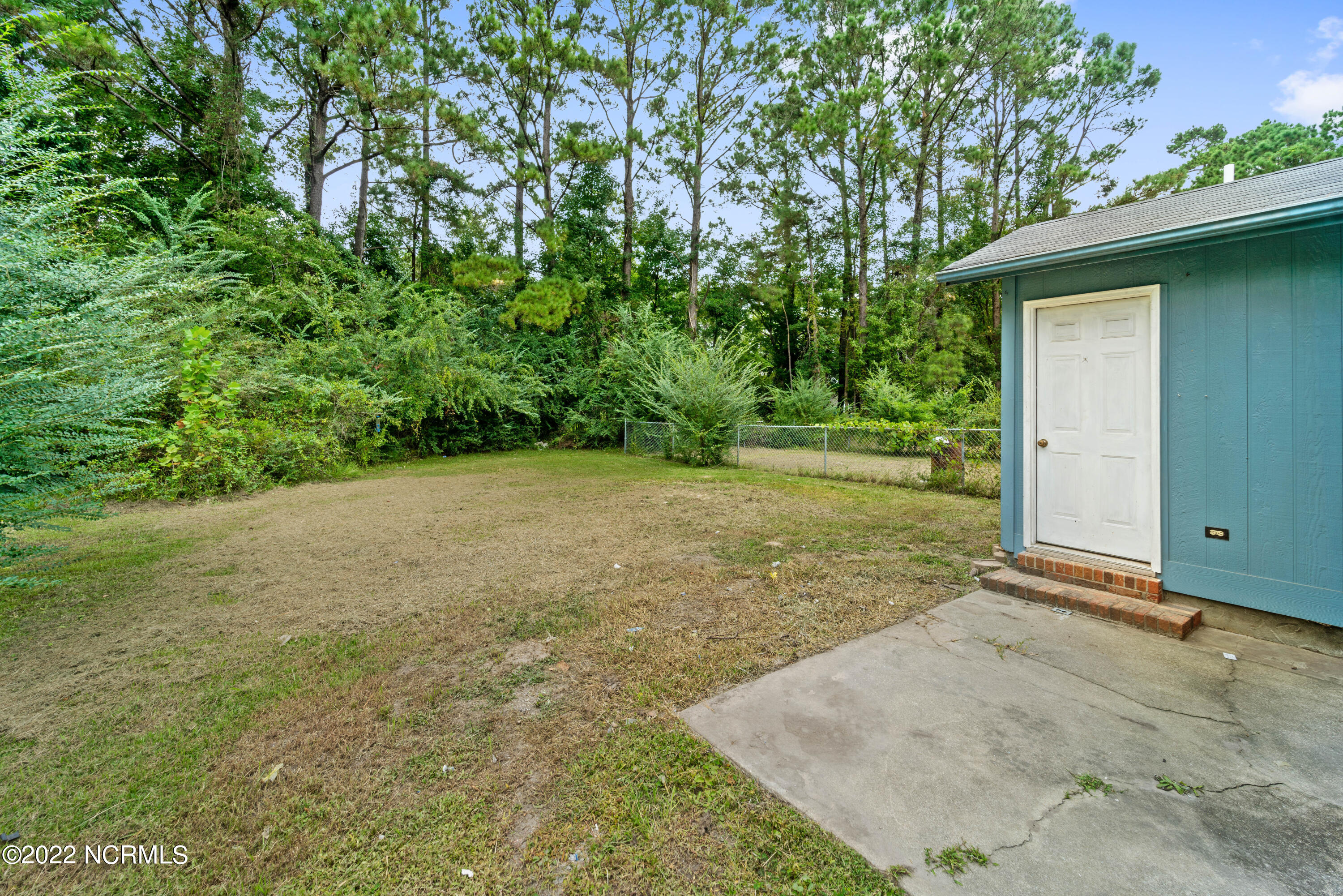 228 Cedar Creek Drive Property Photo 12