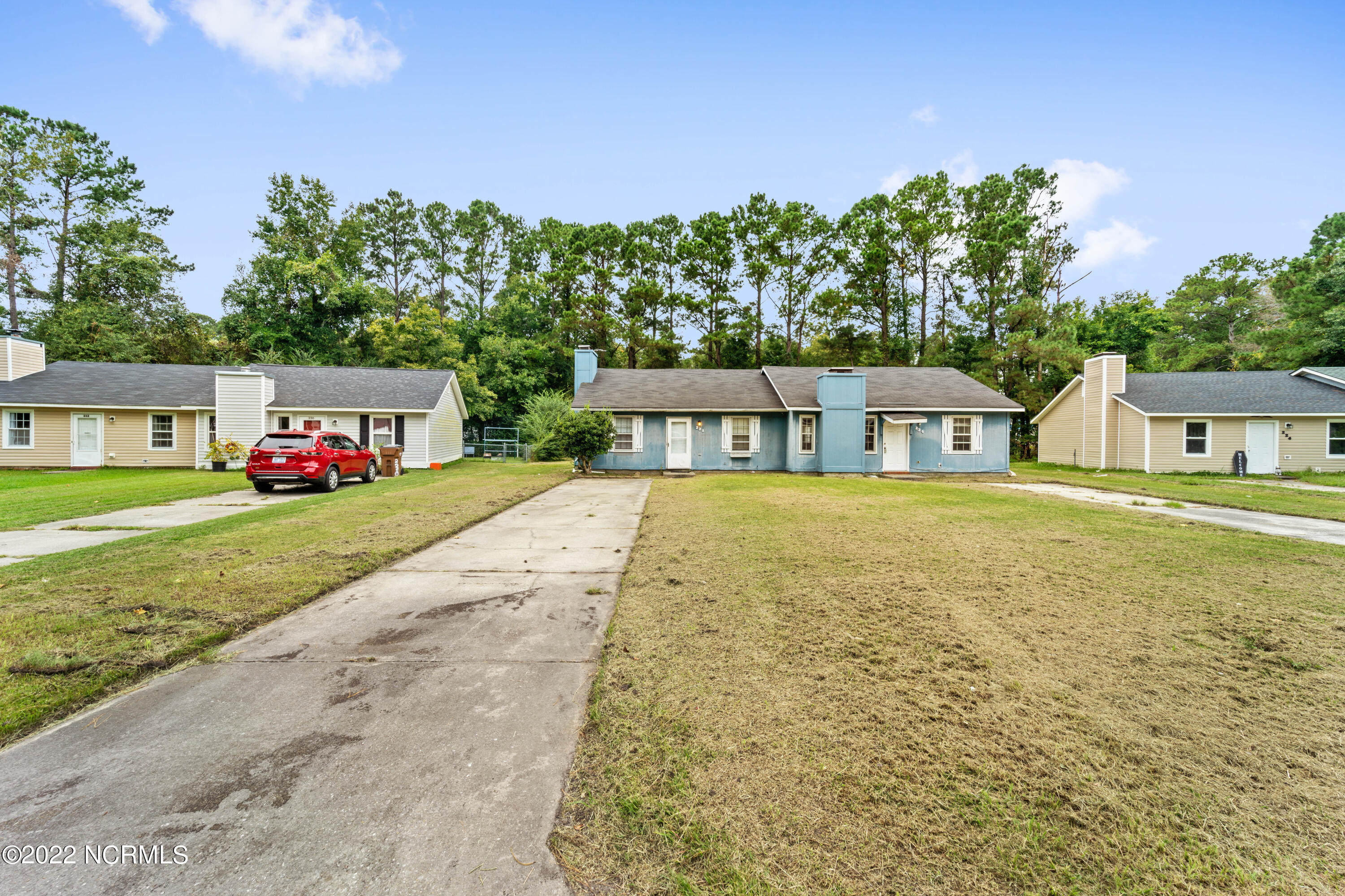 228 Cedar Creek Drive Property Photo 15
