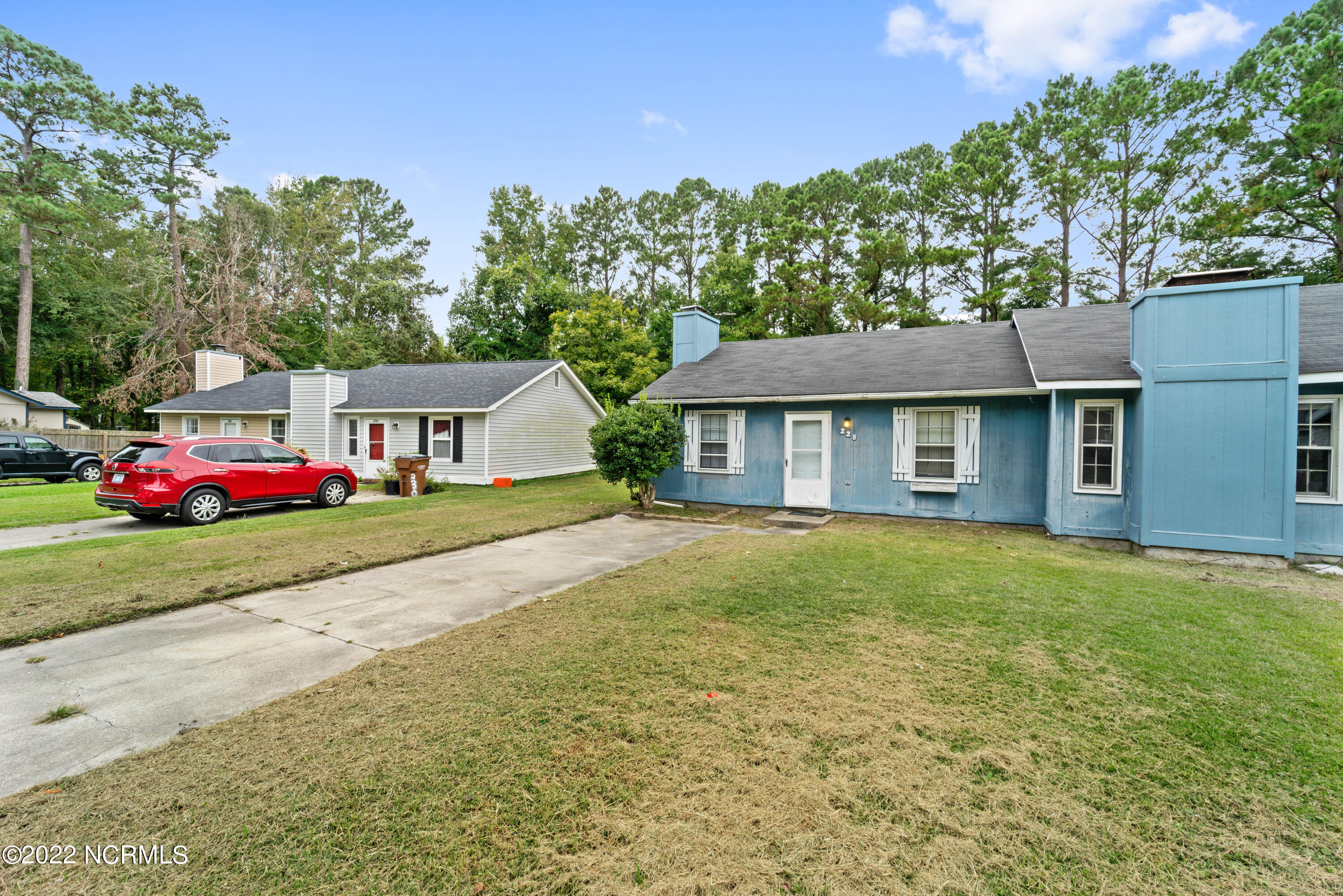 228 Cedar Creek Drive Property Photo 16