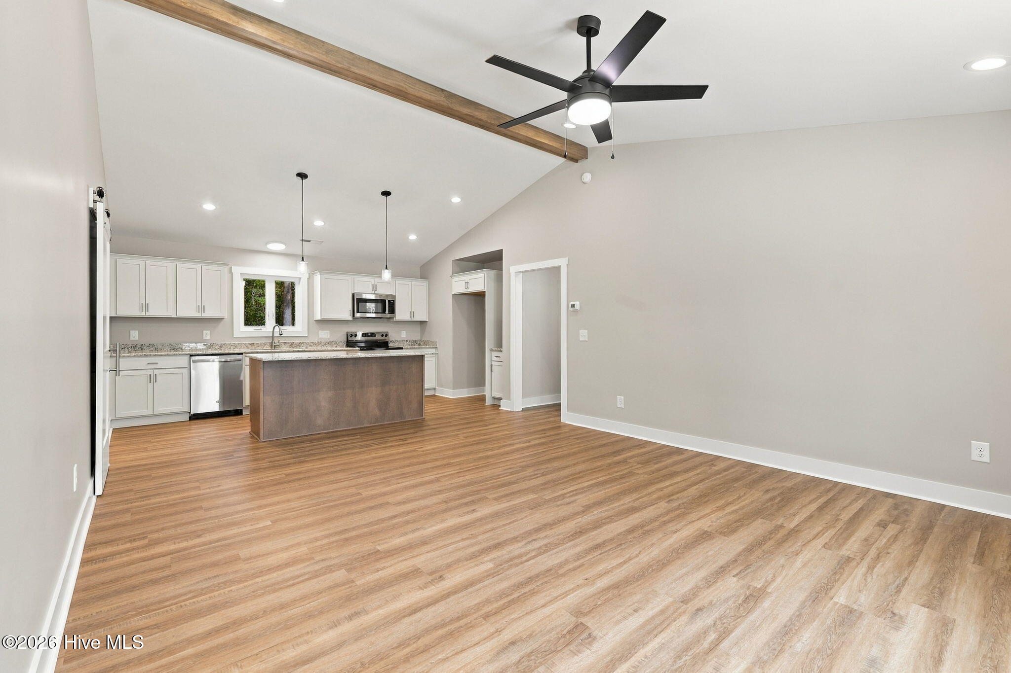 122 Park Avenue Property Photo 30