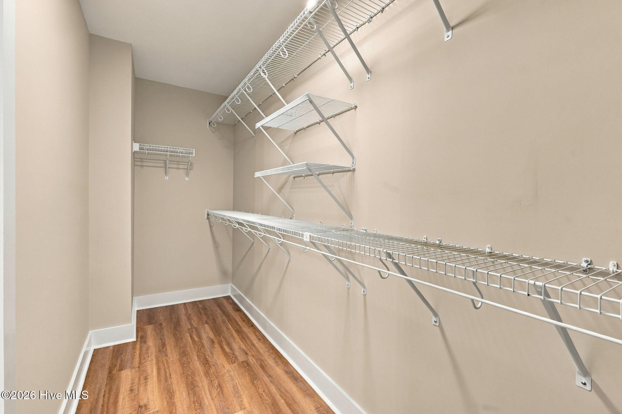 122 Park Avenue Property Photo 35