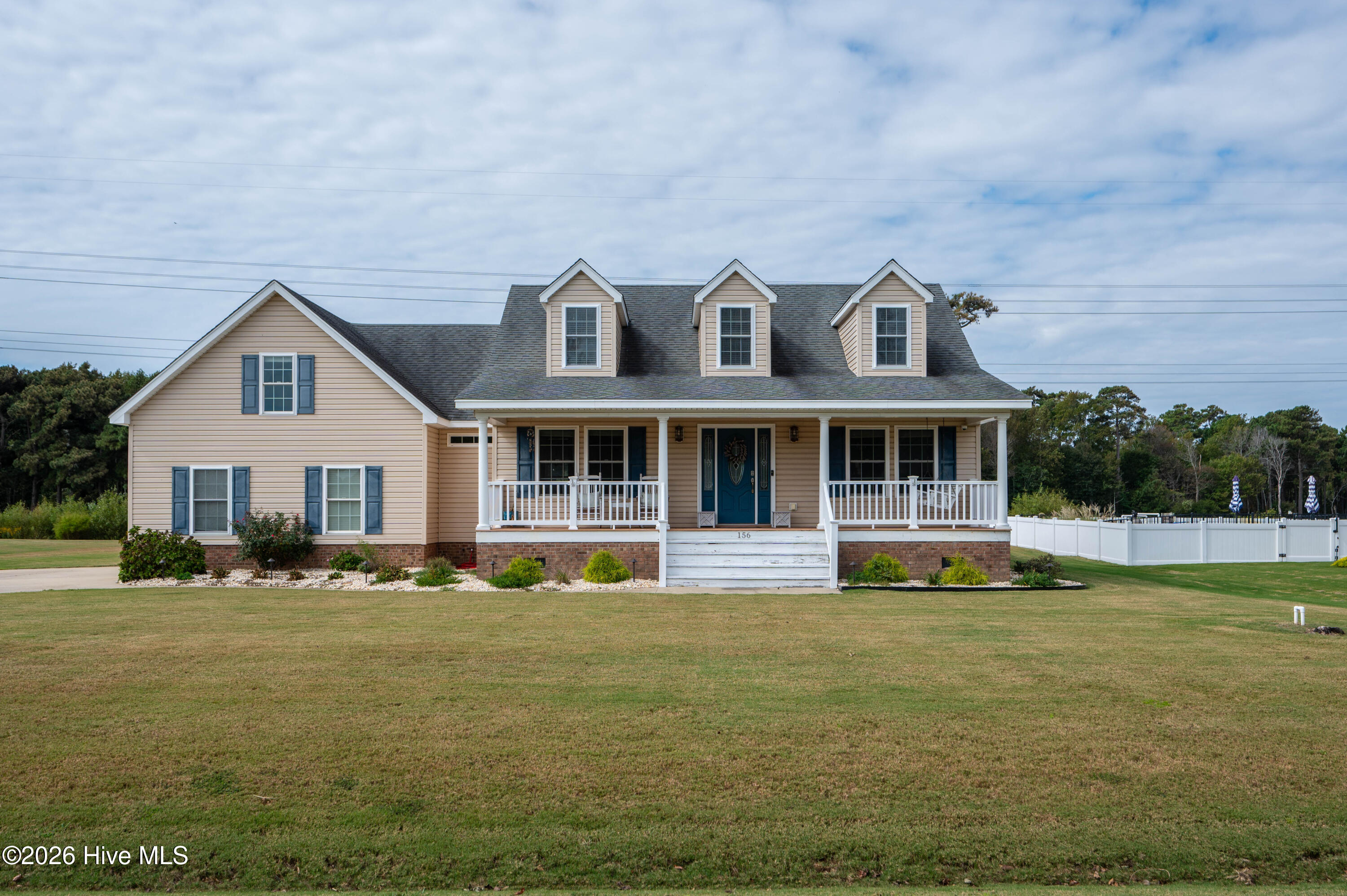 156 Charleston Drive Property Photo 1
