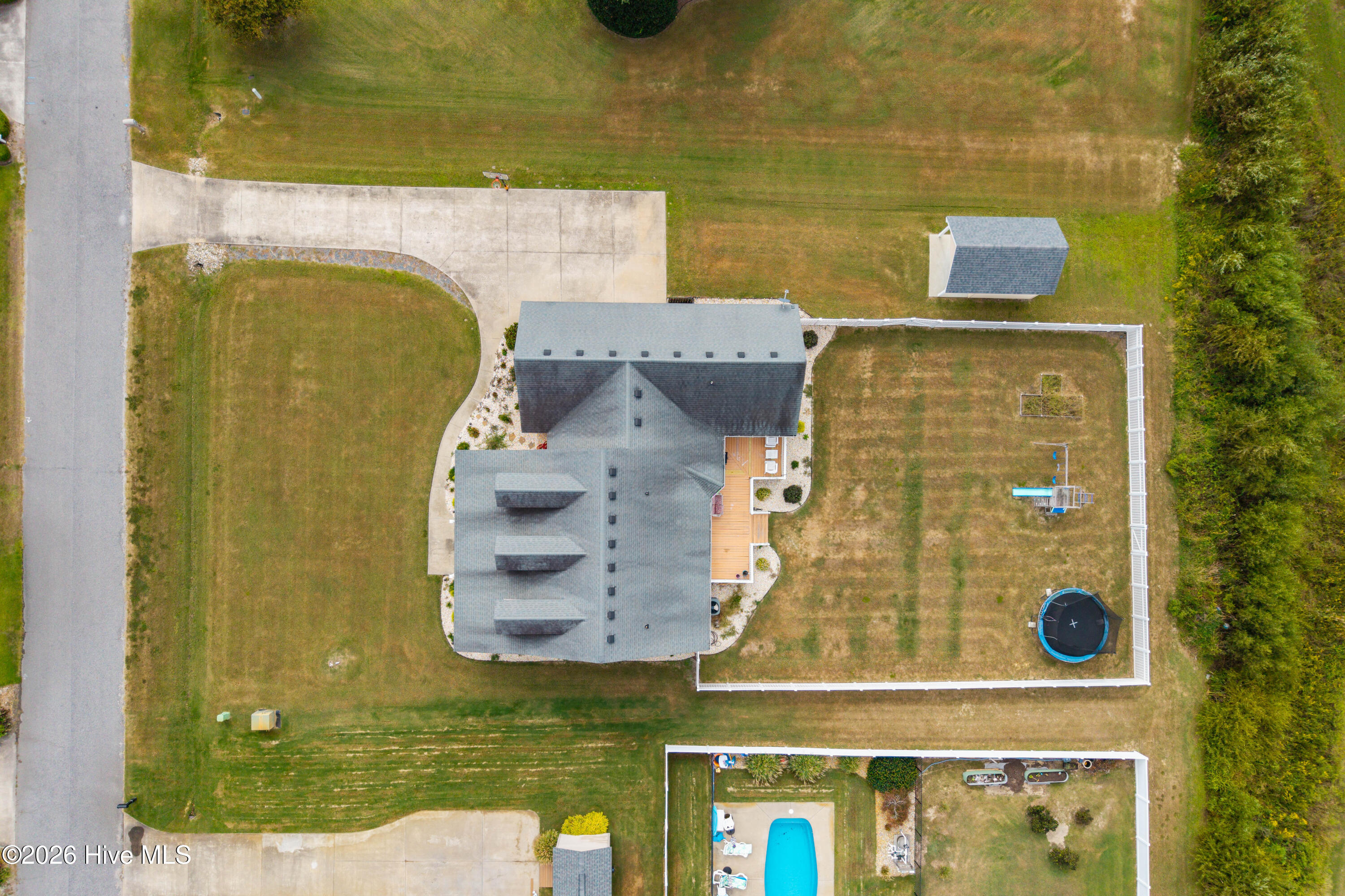 156 Charleston Drive Property Photo 12