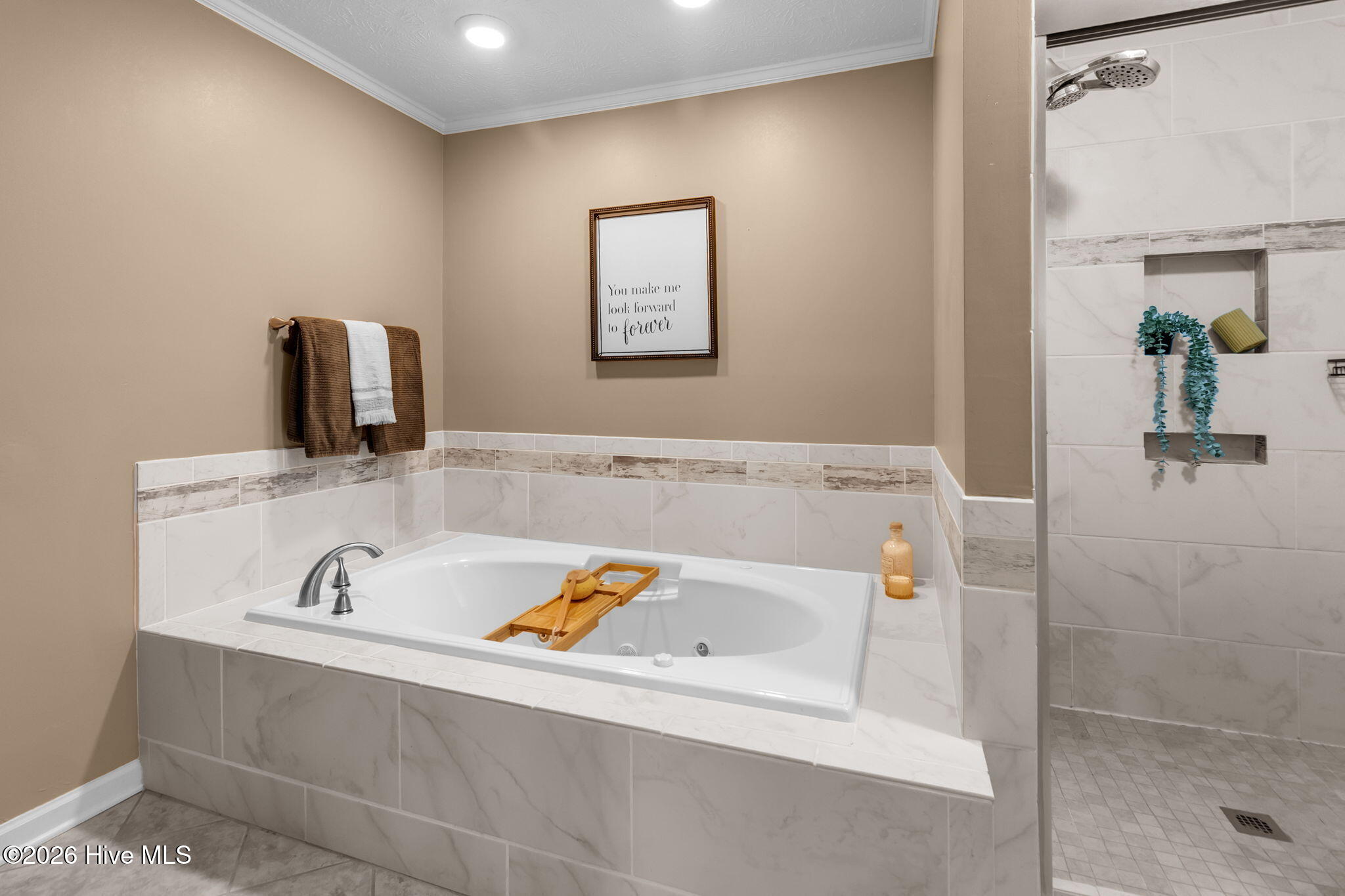 427 Newburgh Drive Property Photo 17