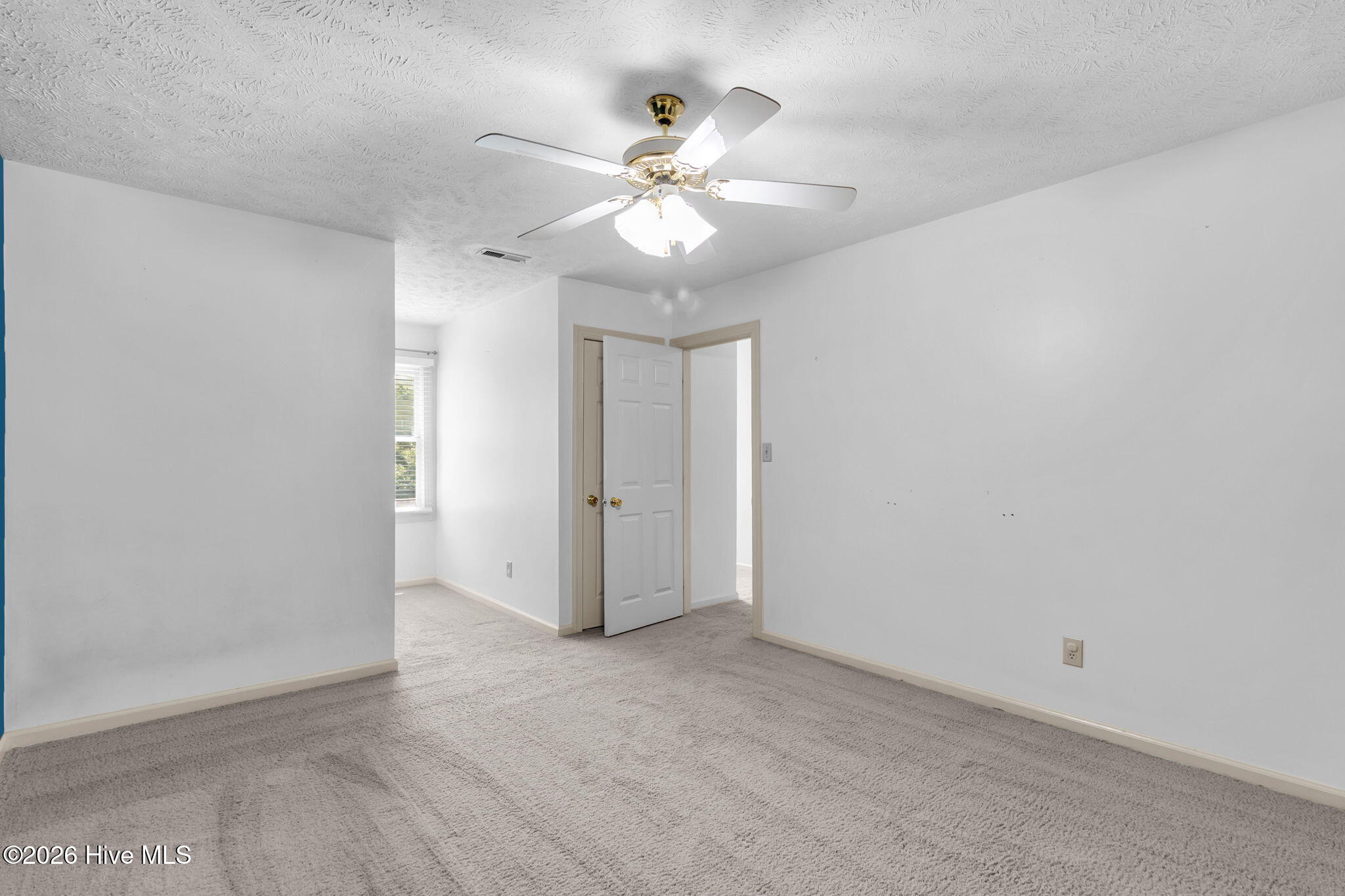 427 Newburgh Drive Property Photo 19