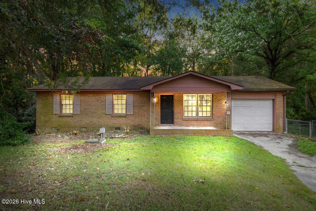 6213 Sabine Drive Property Photo 1