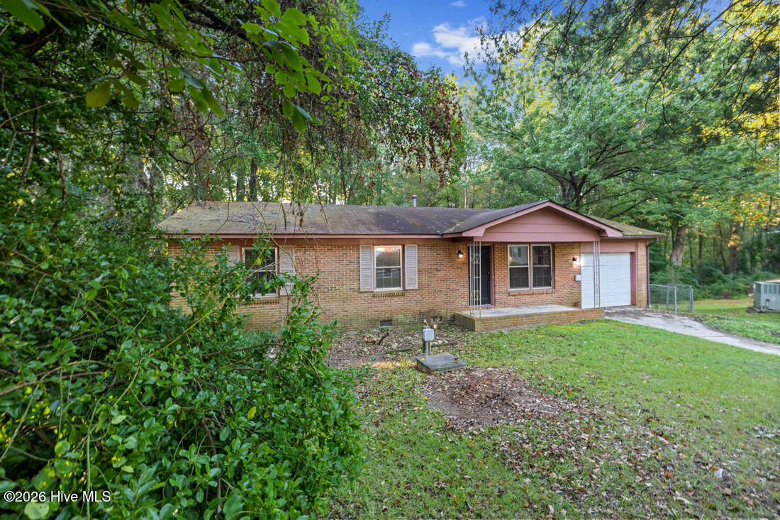6213 Sabine Drive Property Photo 2