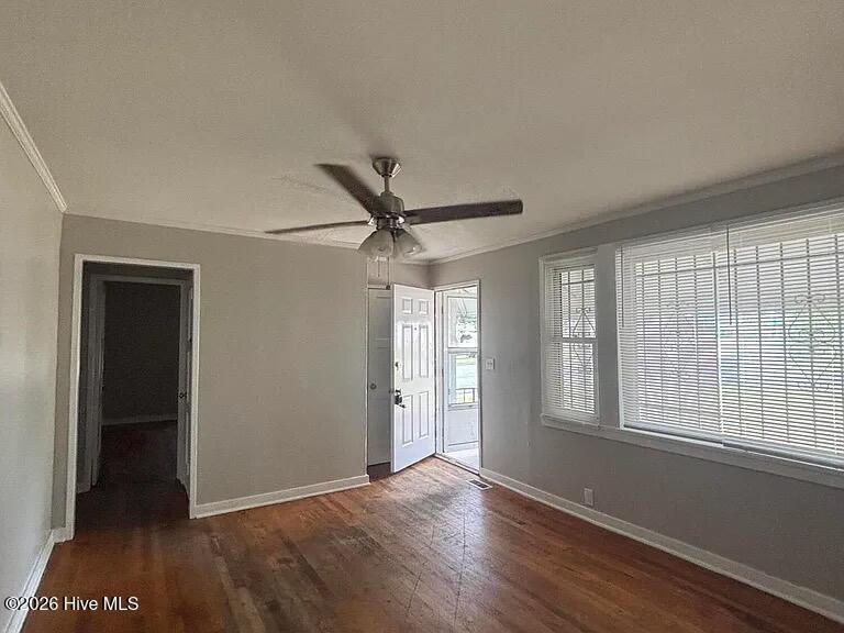 2820 Anne Street Property Photo 3