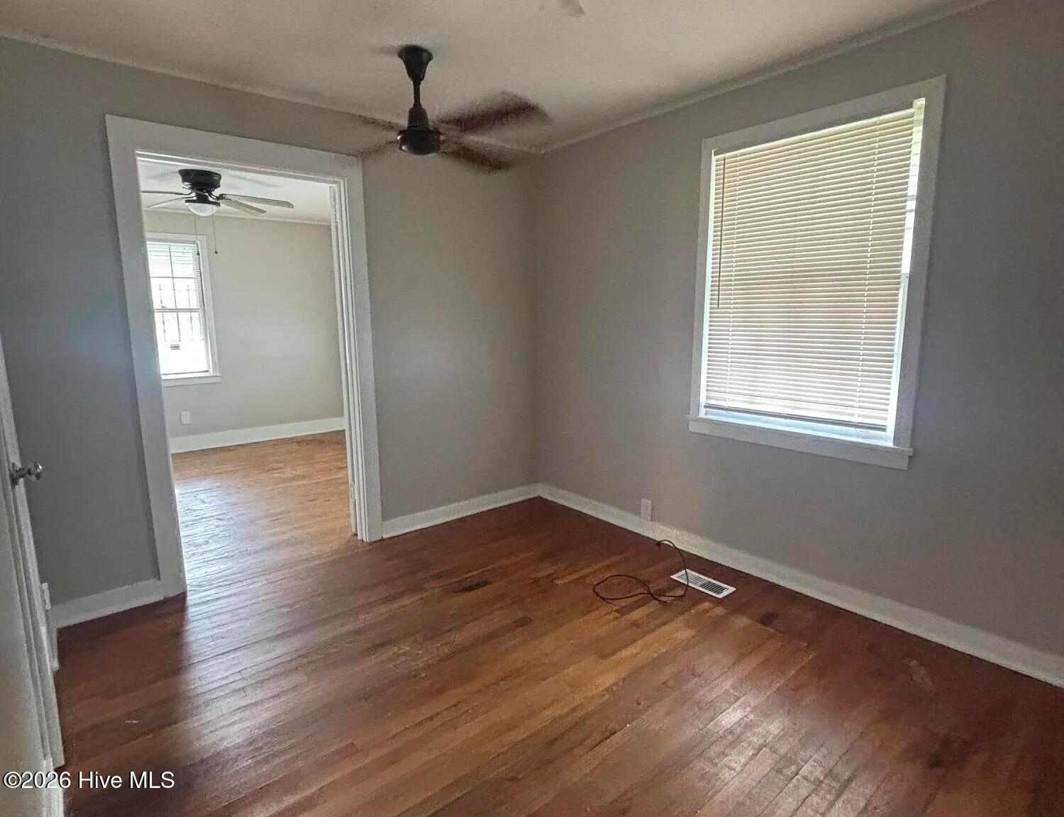 2820 Anne Street Property Photo 9