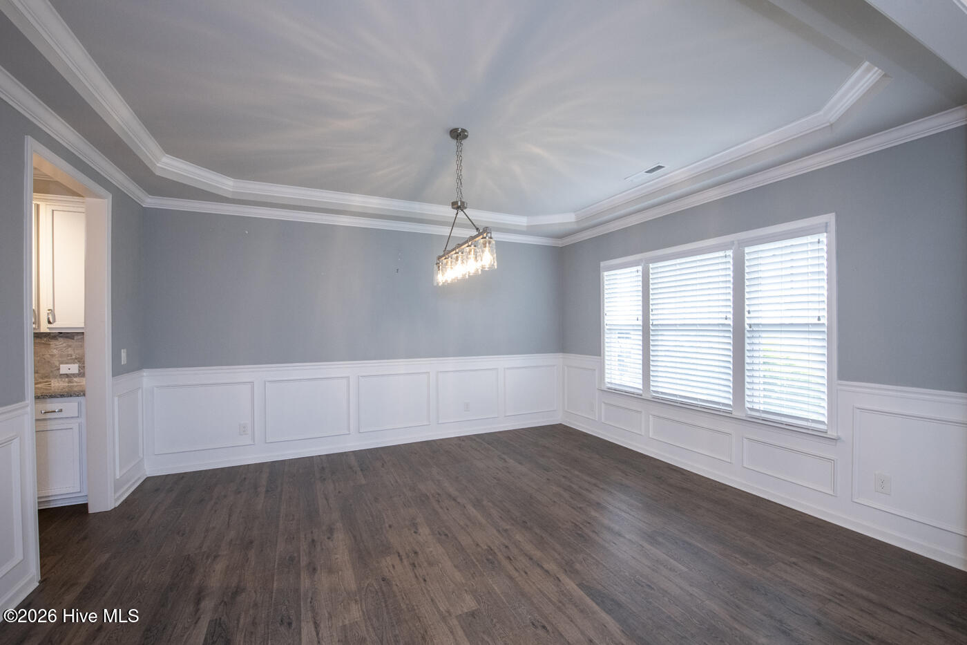 4058 Druids Glen Drive Property Photo 6