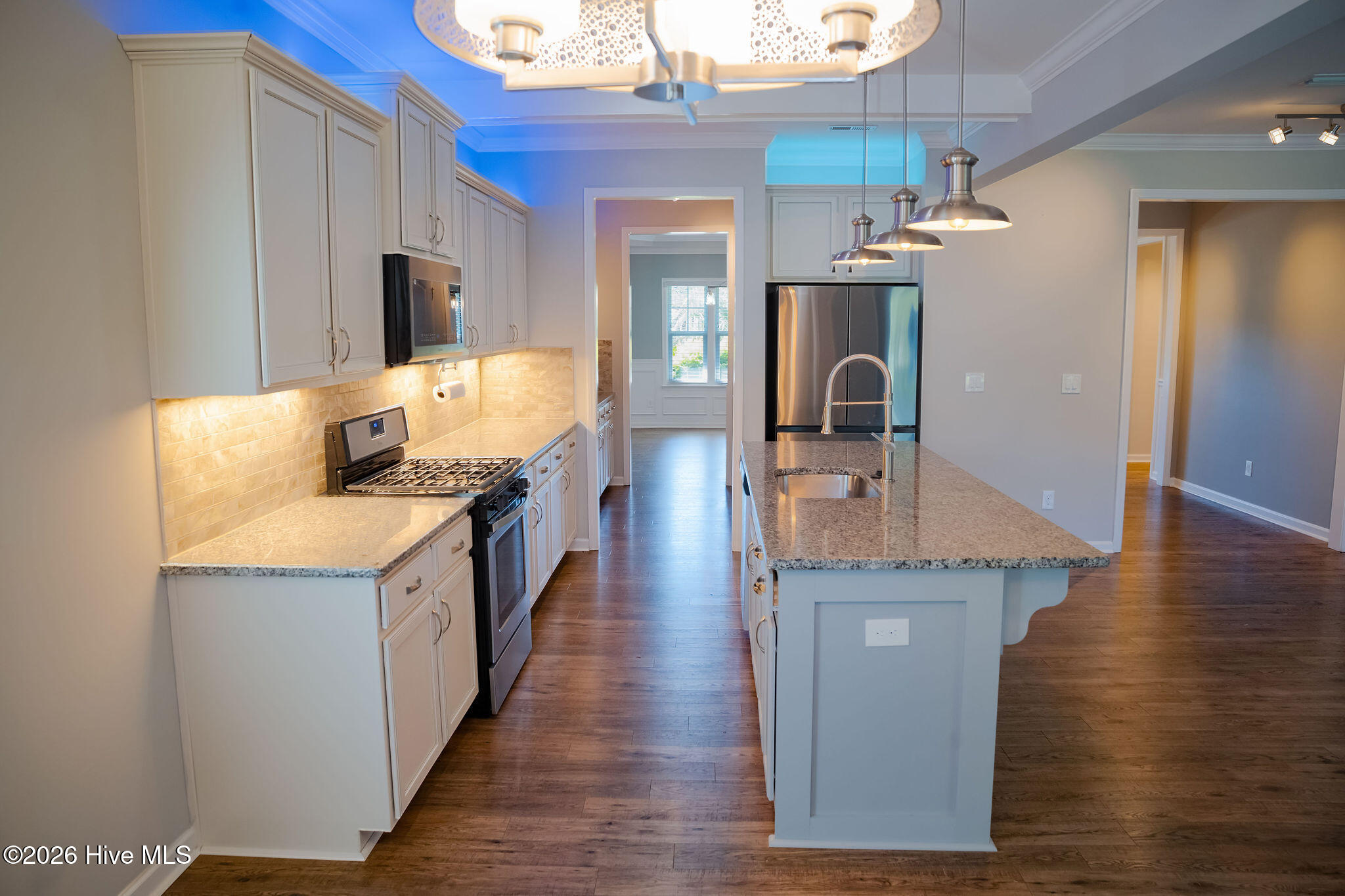 4058 Druids Glen Drive Property Photo 11