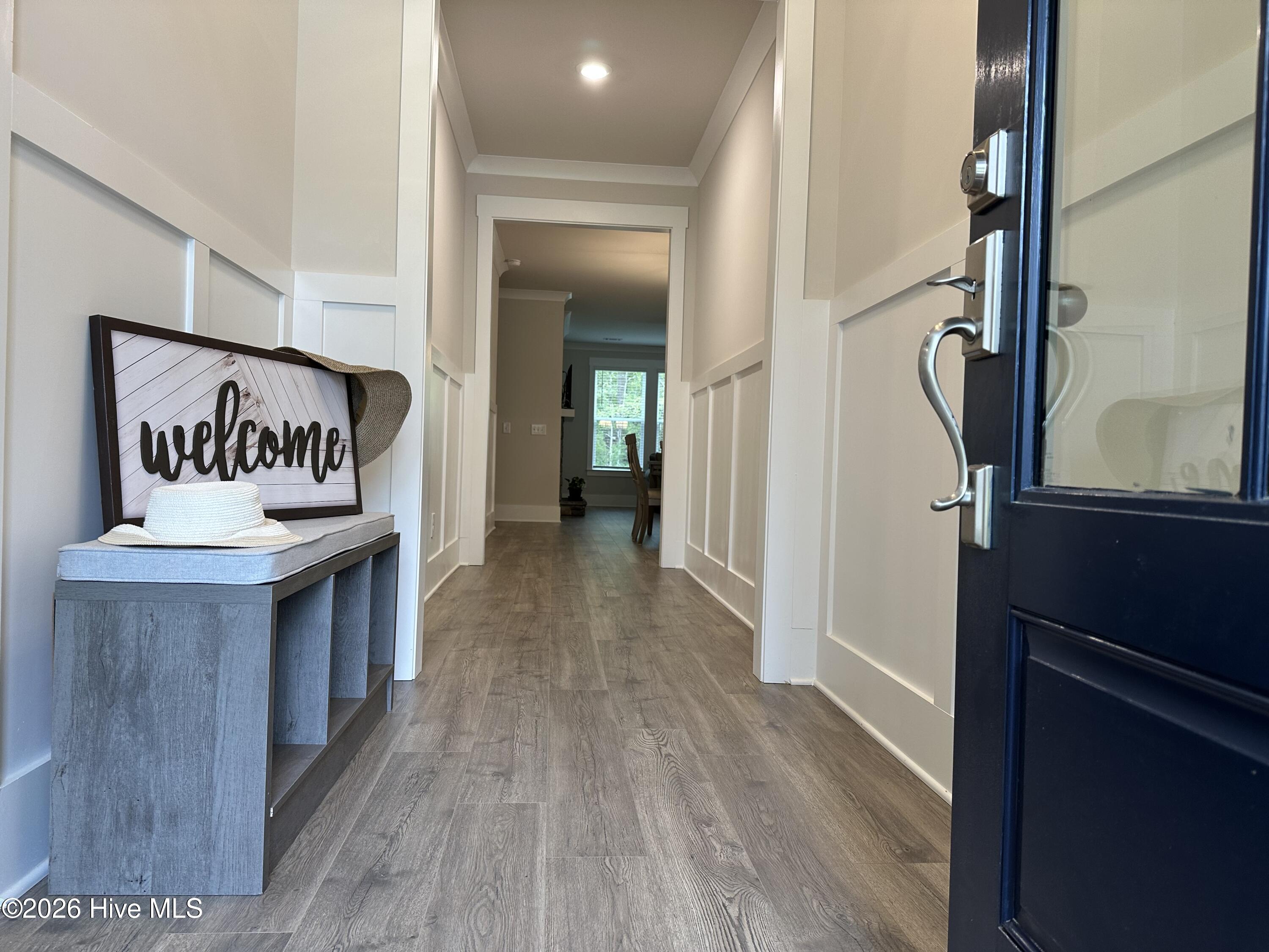 204 Dixie Court Property Photo 2