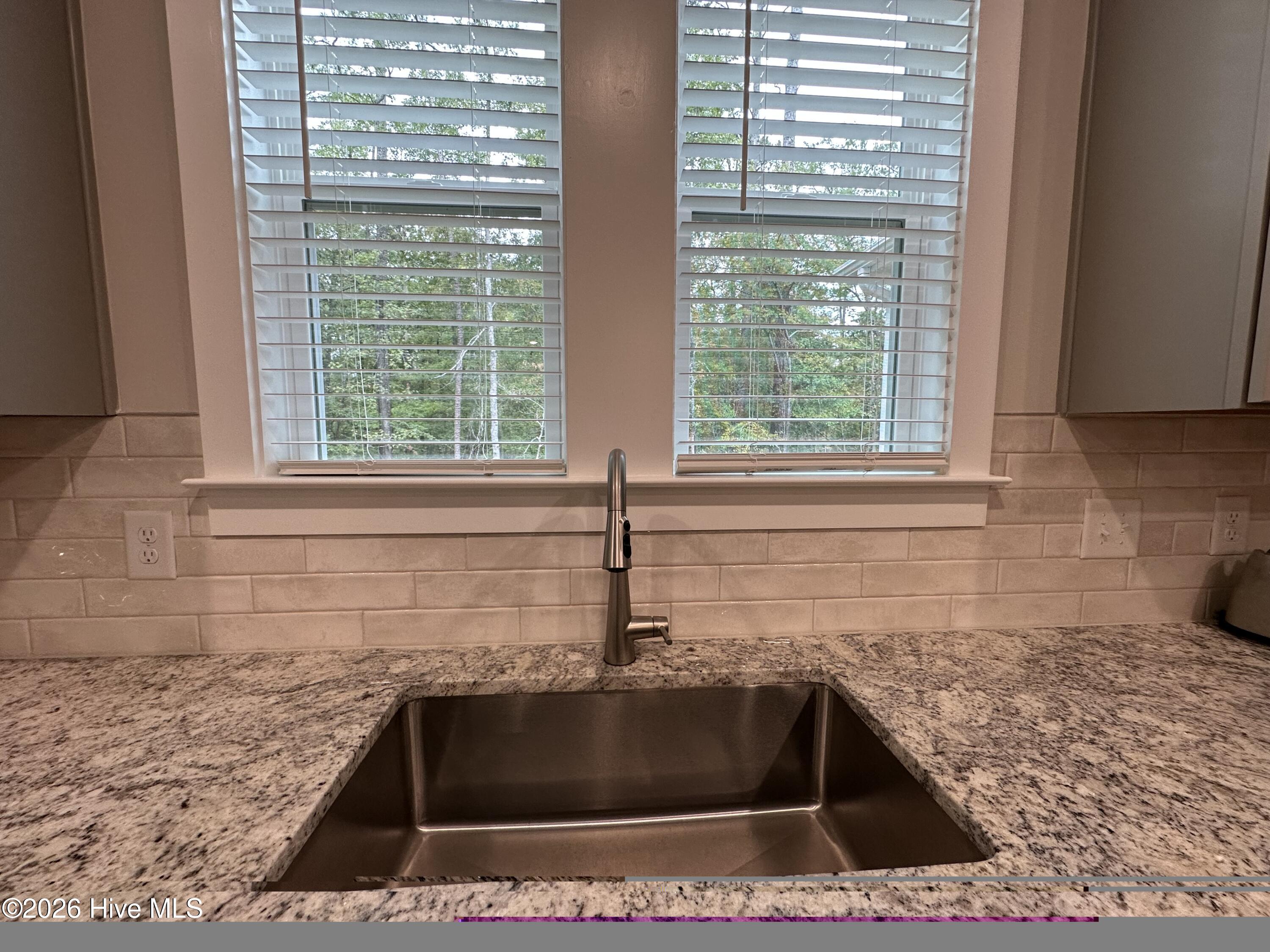 204 Dixie Court Property Photo 10