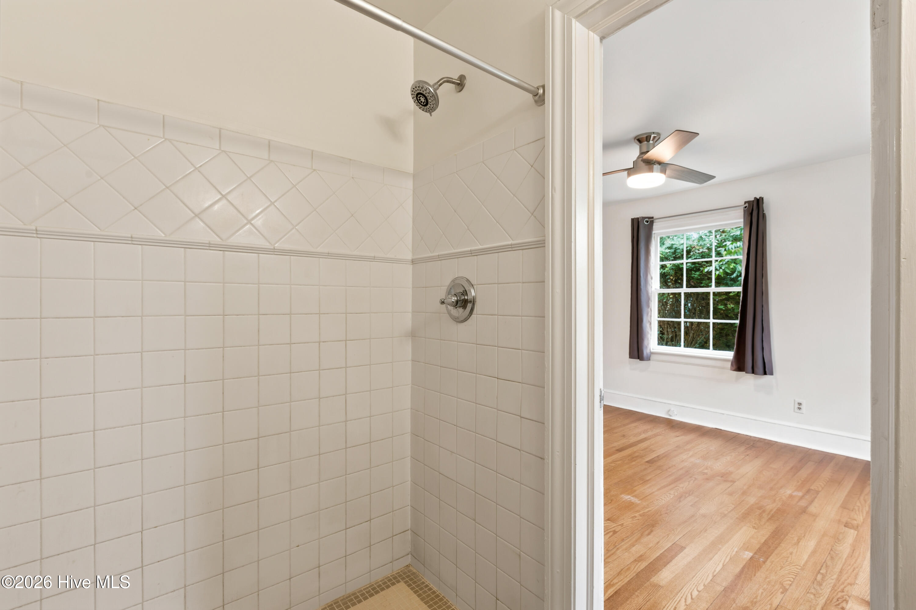 1610 Crescent Drive Property Photo 38