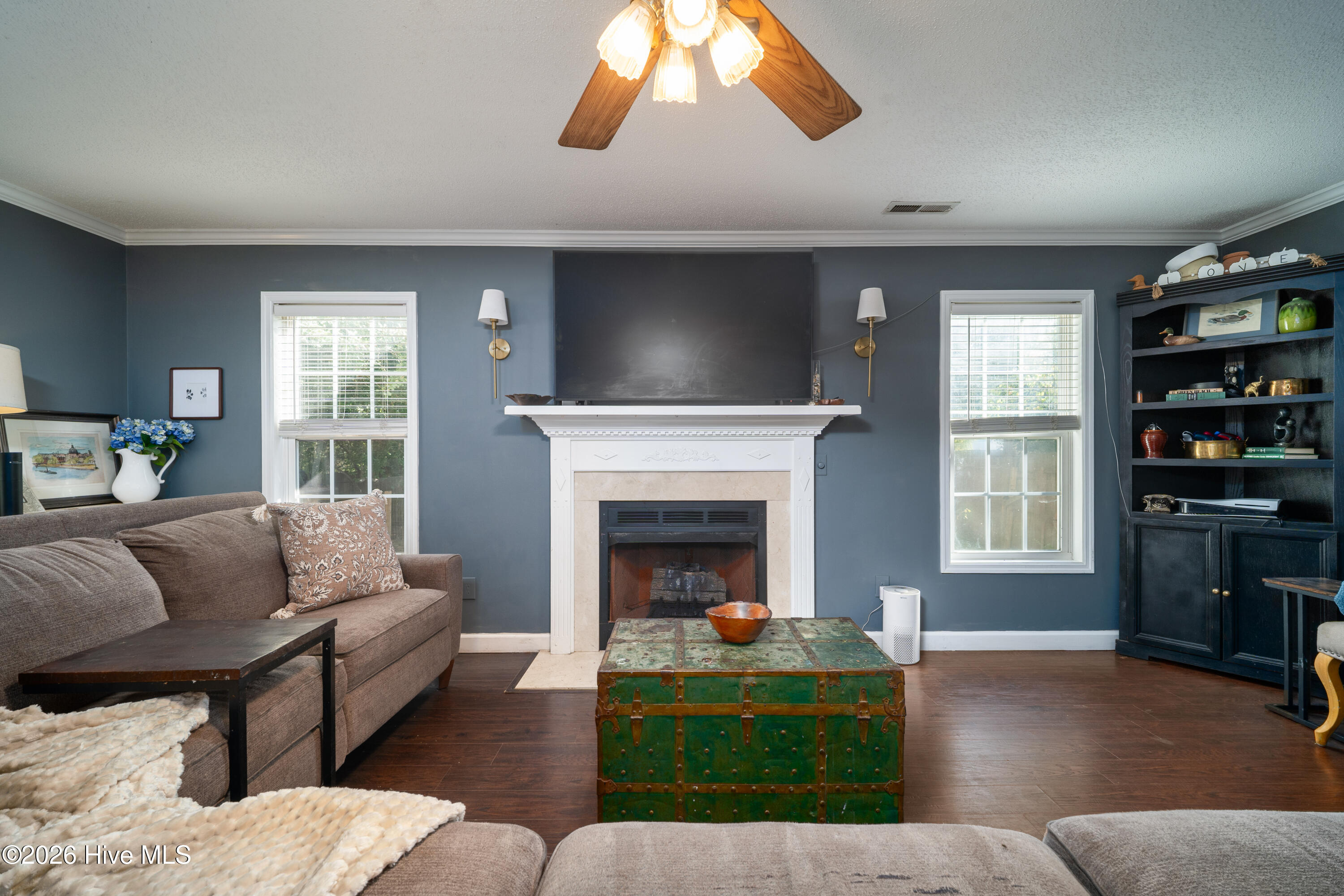 217 English Walnut Drive Property Photo 5