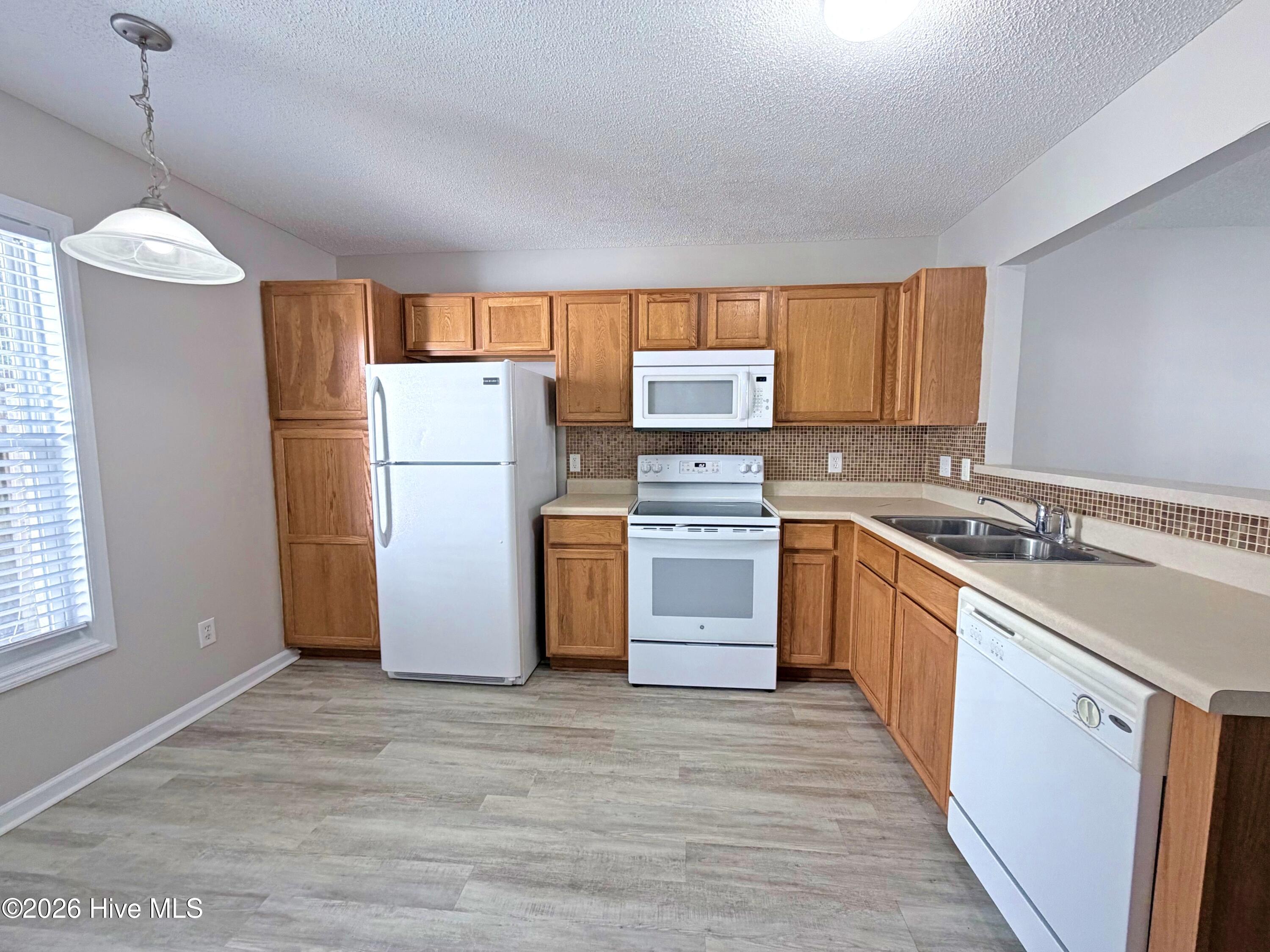 206 Palace Circle Property Photo 10